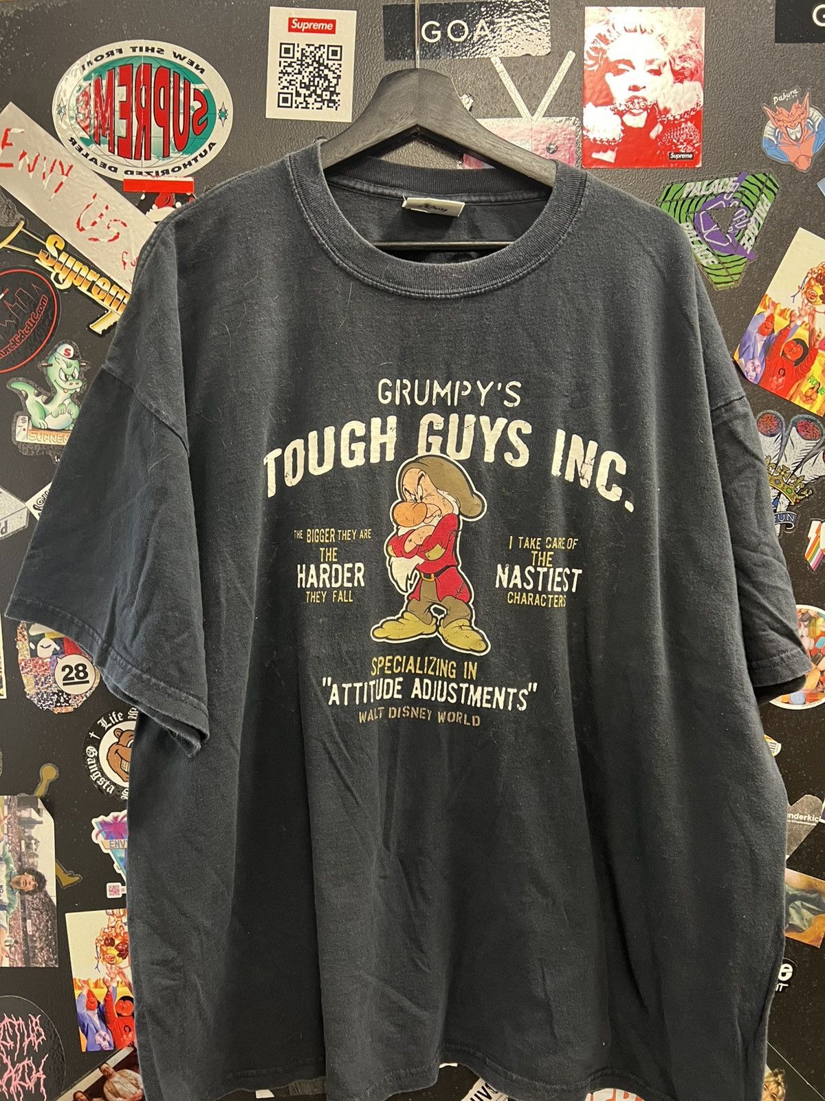 Disney × Vintage Vintage Disney Grumpy Wear Shirt Size US XXL / EU 58 / 5 - 1 Thumbnail