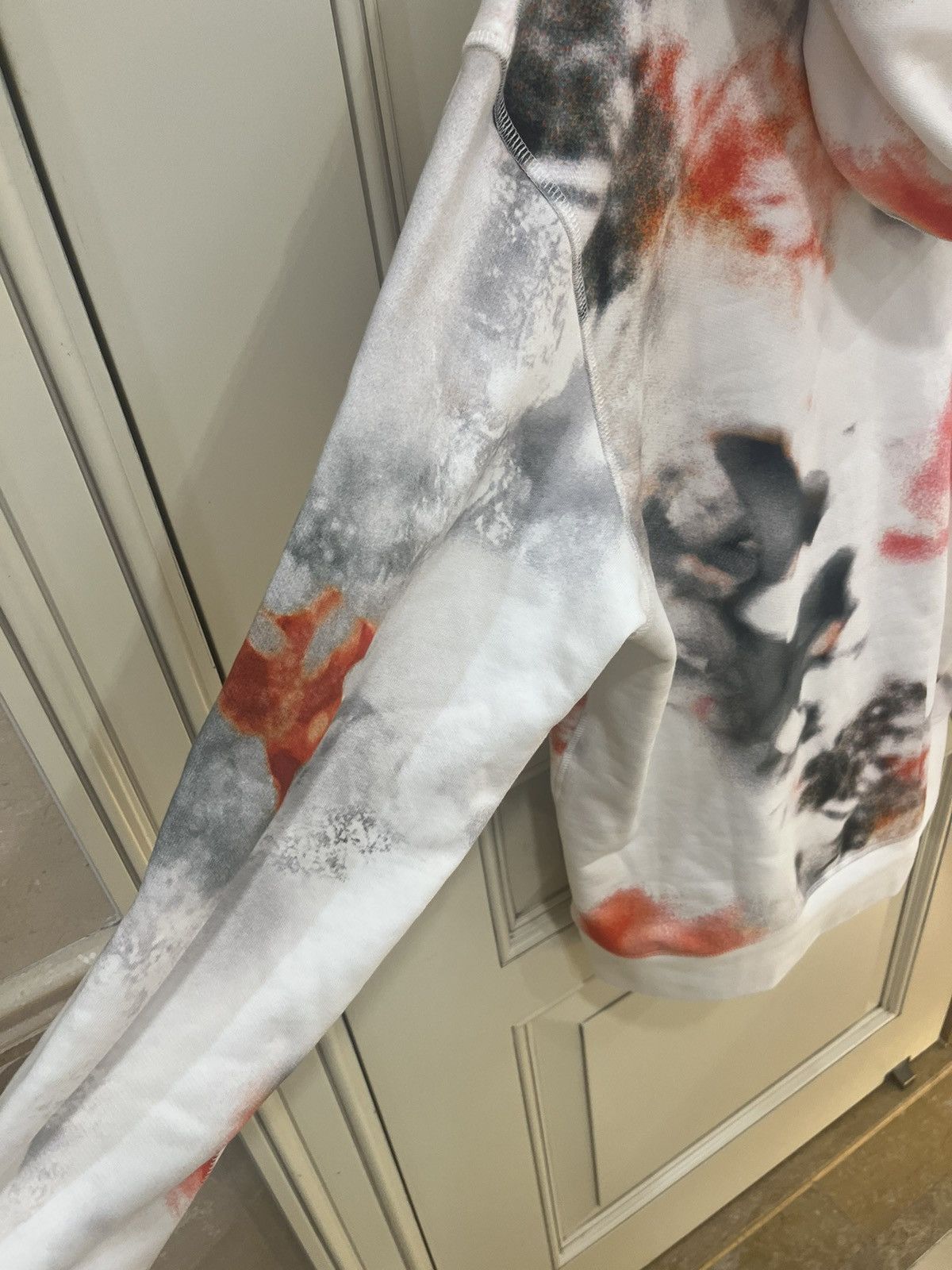 Alexander McQueen Obscured Floral hooded sweatshirt size m Size US M / EU 48-50 / 2 - 15 Thumbnail