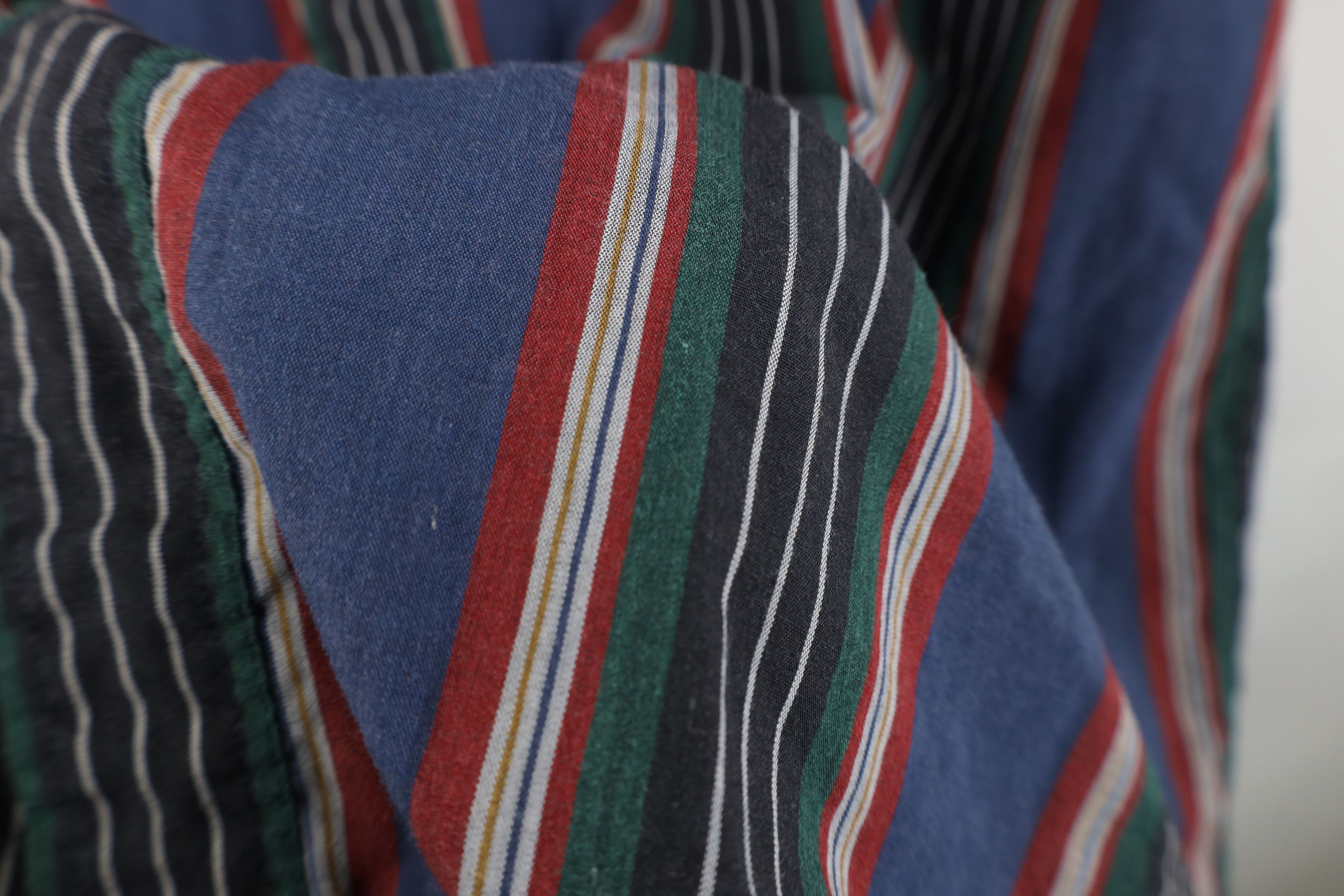 Vintage Vintage 90s Streetwear Block Collared Button Down Shirt Size US L / EU 52-54 / 3 - 5 Thumbnail