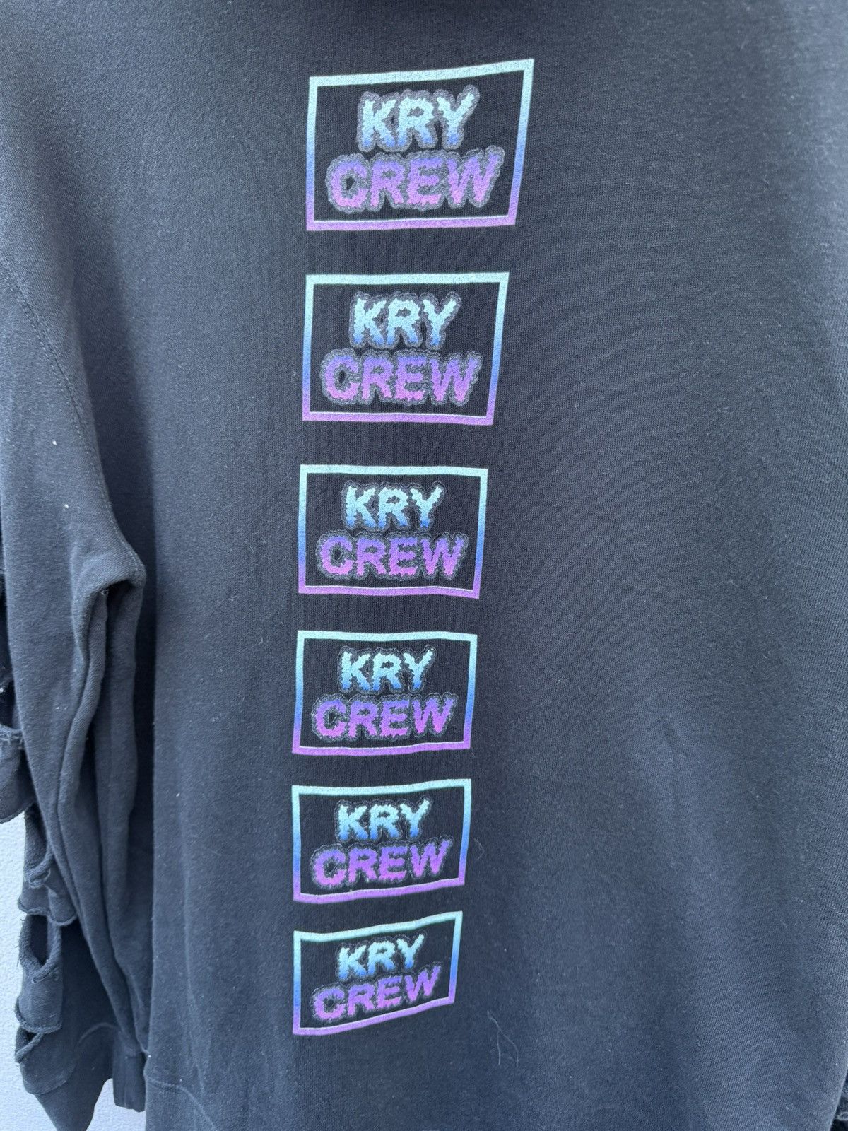 Japanese Brand 2000s KRY CLOTHING Crew Distressed 6cuts Sleeve Hoodie Size US XL / EU 56 / 4 - 10 Thumbnail