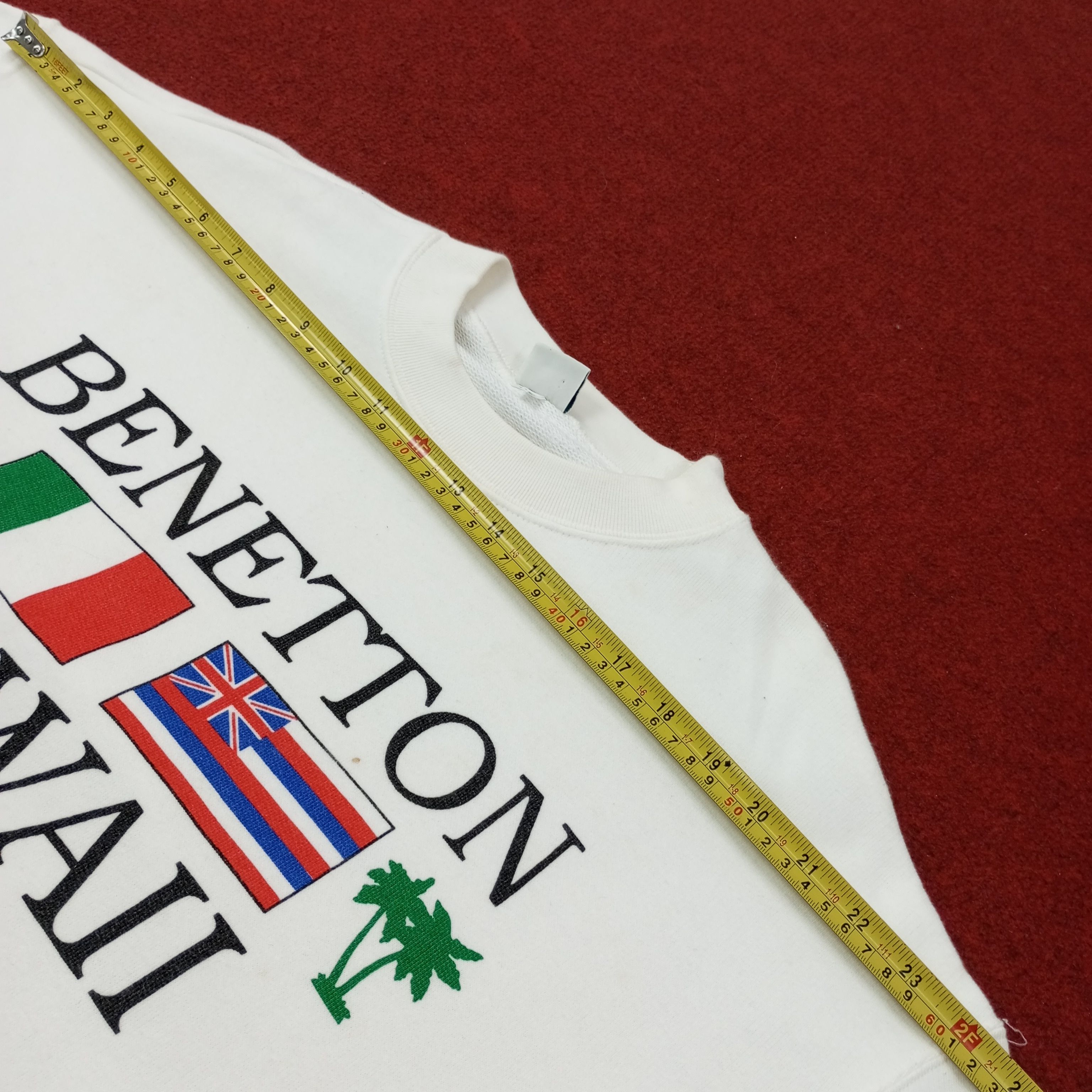 United Colors Of Benetton United Colors Of Benetton Hawaii Sweatshirt c227n15 Size US XL / EU 56 / 4 - 11 Thumbnail