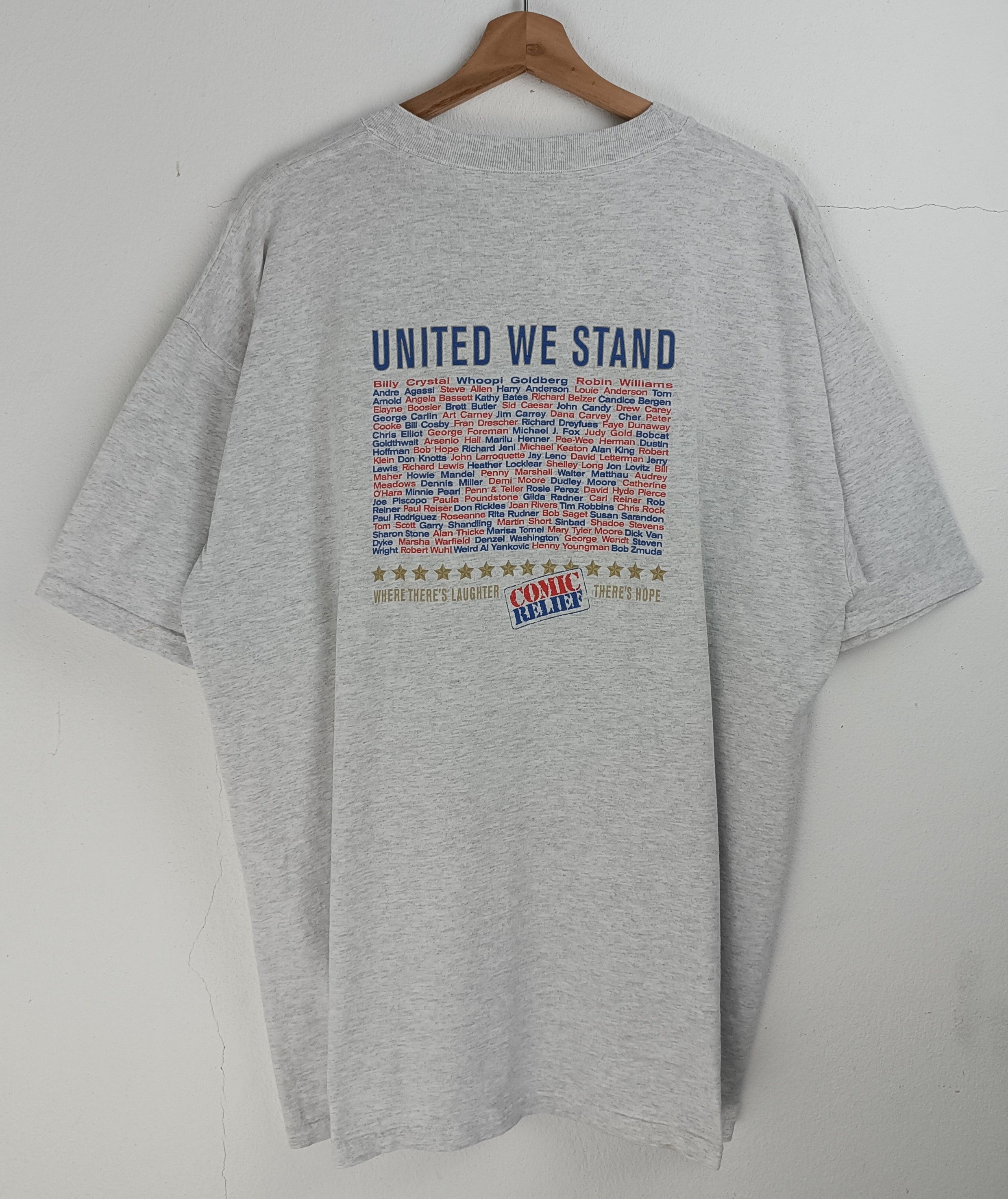 Vintage VINTAGE 90'S COMIC RELIEF UNITED ROBIN WILLIAMS WHOPPI TEE Size US XL / EU 56 / 4 - 4 Thumbnail