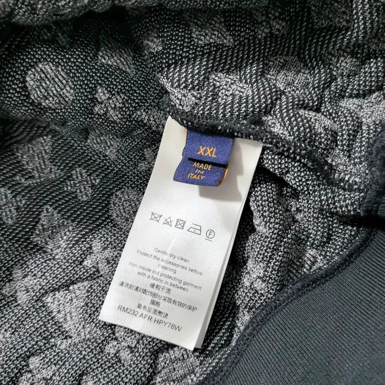 Louis Vuitton Louis Vuitton Baseball uniform with logo, face, abstract pr Size US XXL / EU 58 / 5 - 6 Thumbnail