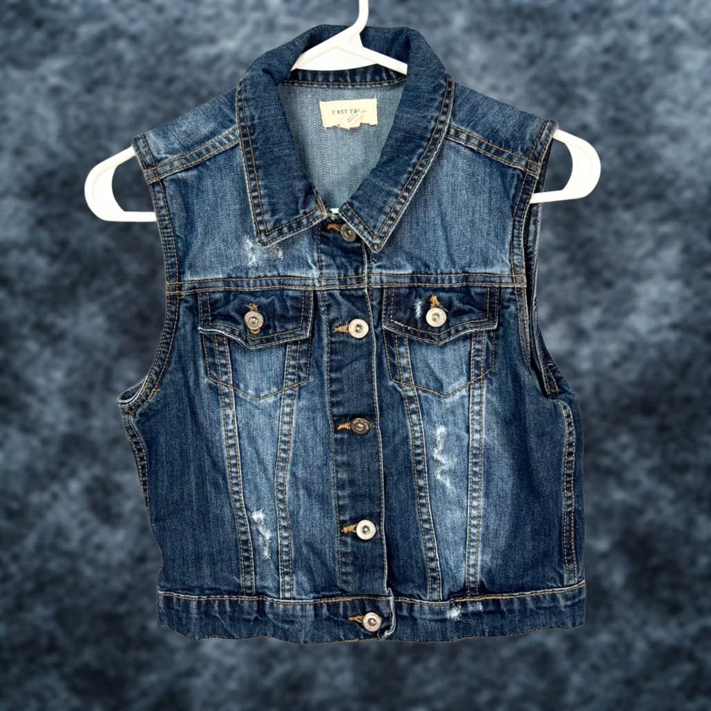 Denime C'est Toi Womens Small Distressed Denim Vest Sleeveless Blue Button-Up Shirt Denim Trucker Jacket Vest Womens Small Blue Distressed Denim Vest Size S / US 4 / IT 40 - 1 Thumbnail