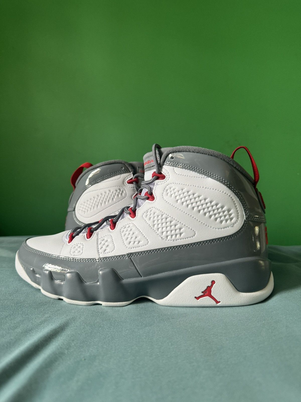 Jordan Brand Nike Air Jordan 9 Fire Red 2022 Size US 11 / EU 44 - 1 Thumbnail