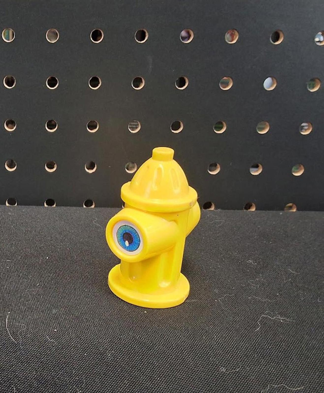 Other 1989 TMNT Sewer Lair Playset Fire Hydrant Size ONE SIZE - 2 Thumbnail