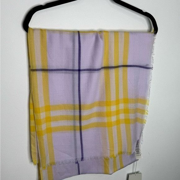 Burberry Burberry Check-Pattern Fringed Wool Scarf Purple Yellow Size ONE SIZE - 5 Thumbnail