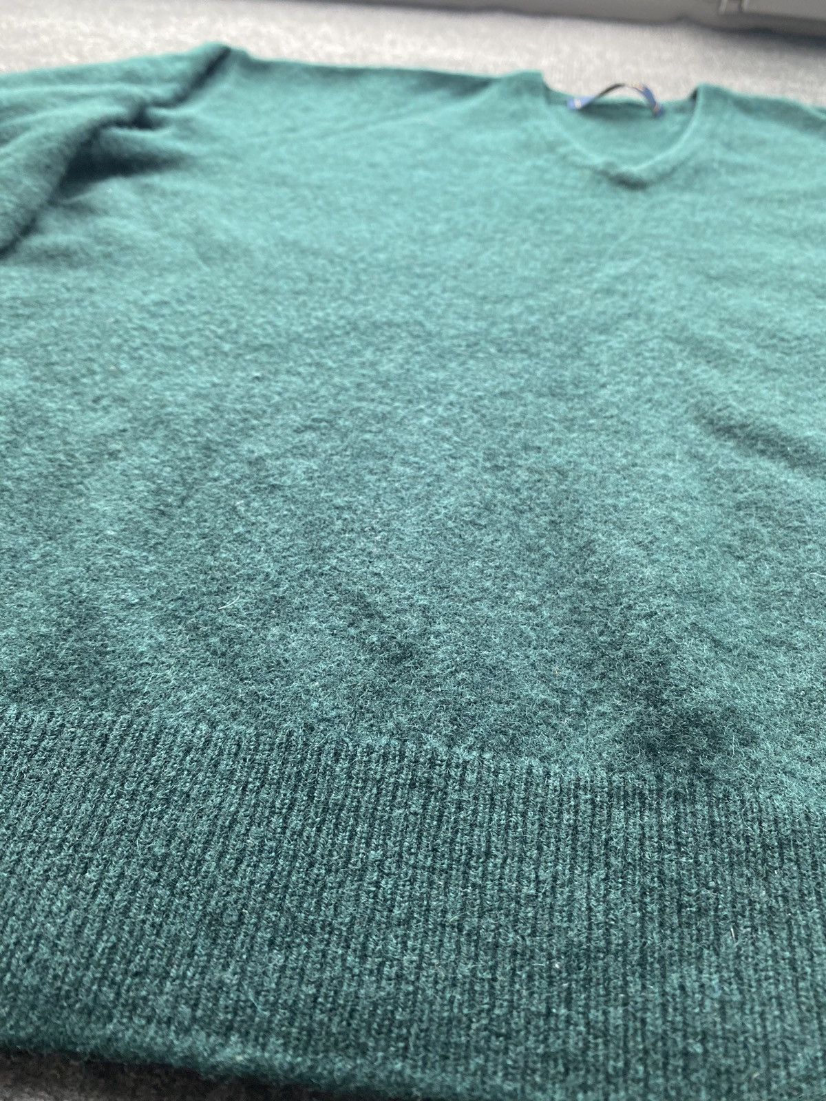 Pringle Of Scotland 🔥Pringle Scotland pure new wool v neck sweater mens Size US XL / EU 56 / 4 - 12 Thumbnail