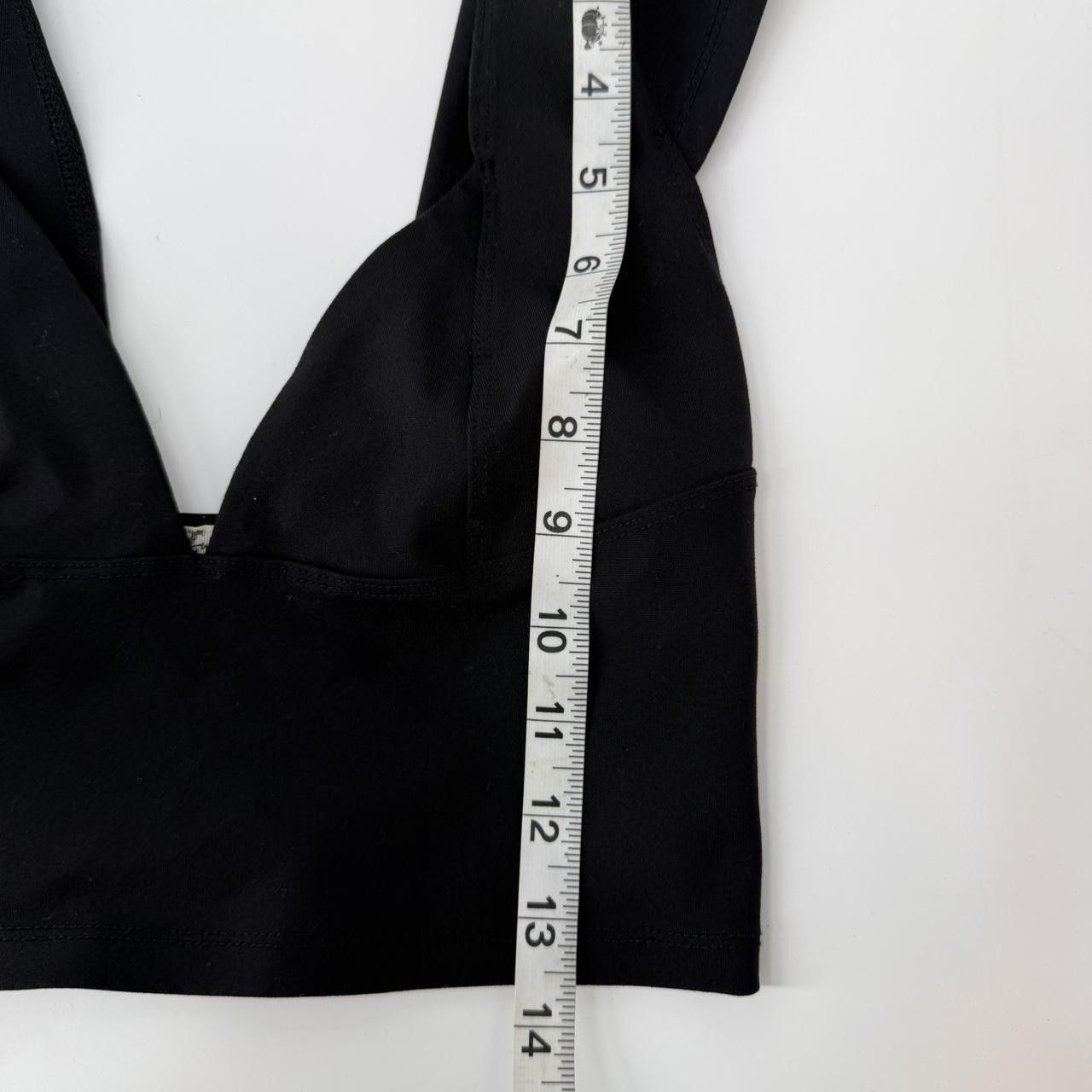 Free People Free People Black Pattern V-neck Crop Top XS Size XS / US 0-2 / IT 36-38 - 2 Thumbnail
