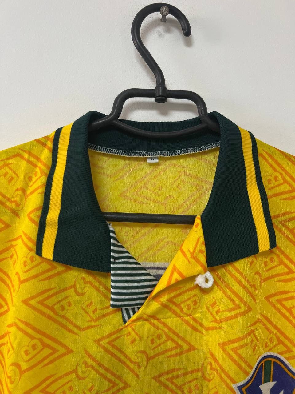 Other Vintage Brazil World Cup 1994/1995 Home #7 Bebeto Football L Size US L / EU 52-54 / 3 - 4 Thumbnail
