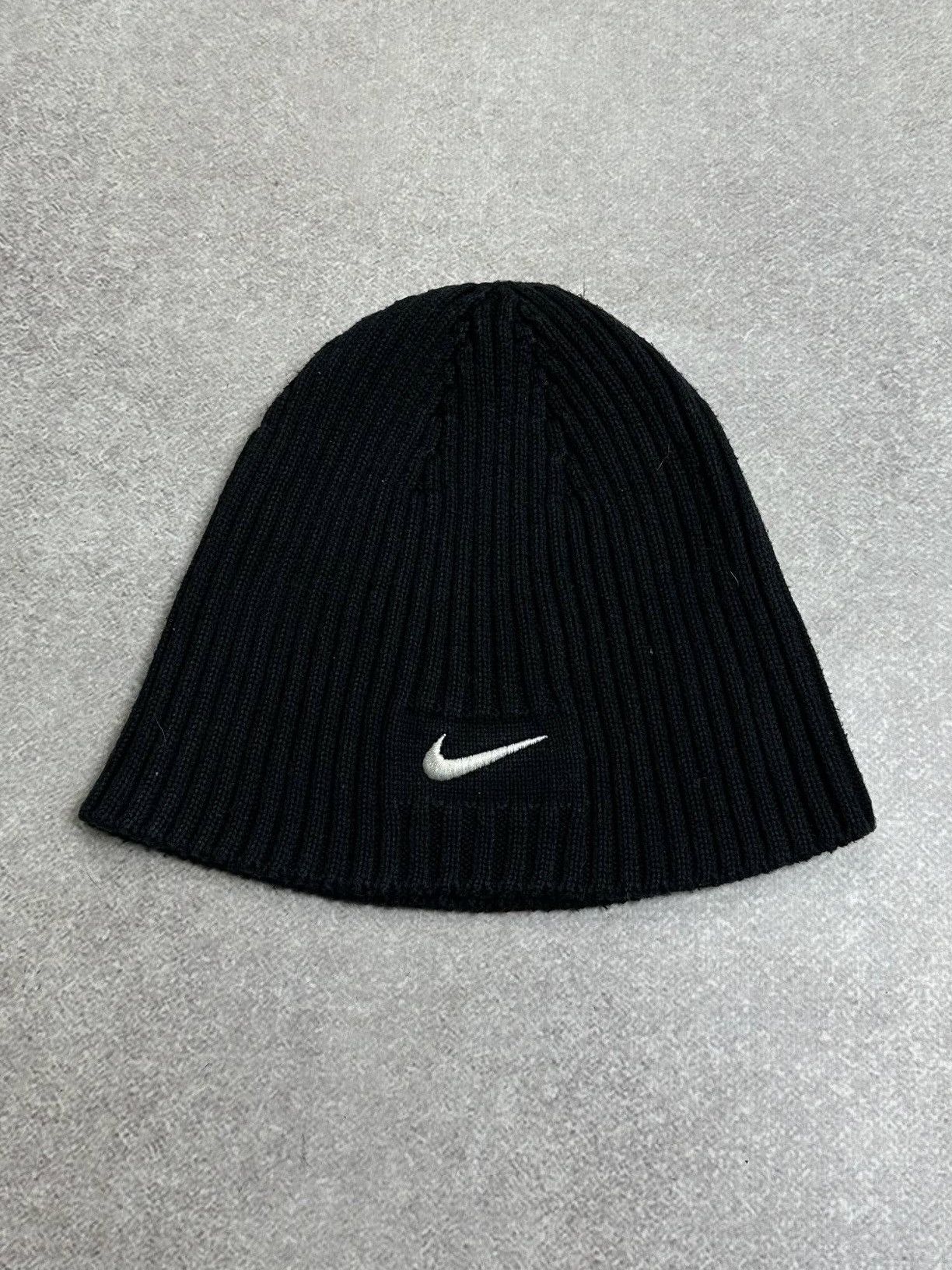 Nike Vintage 90s Nike Swoosh Beanie Hat Archival Os Size ONE SIZE - 2 Thumbnail