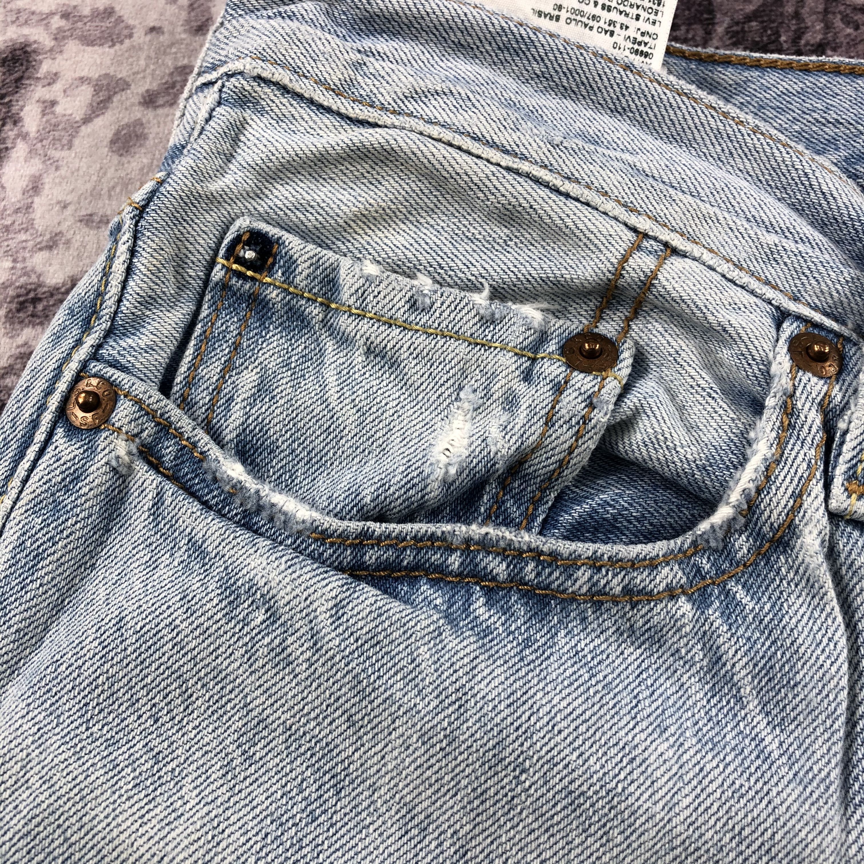 Levi's Vintage Light Wash Levis 501 Jeans-JM2278 Size US 34 / EU 50 - 10 Thumbnail