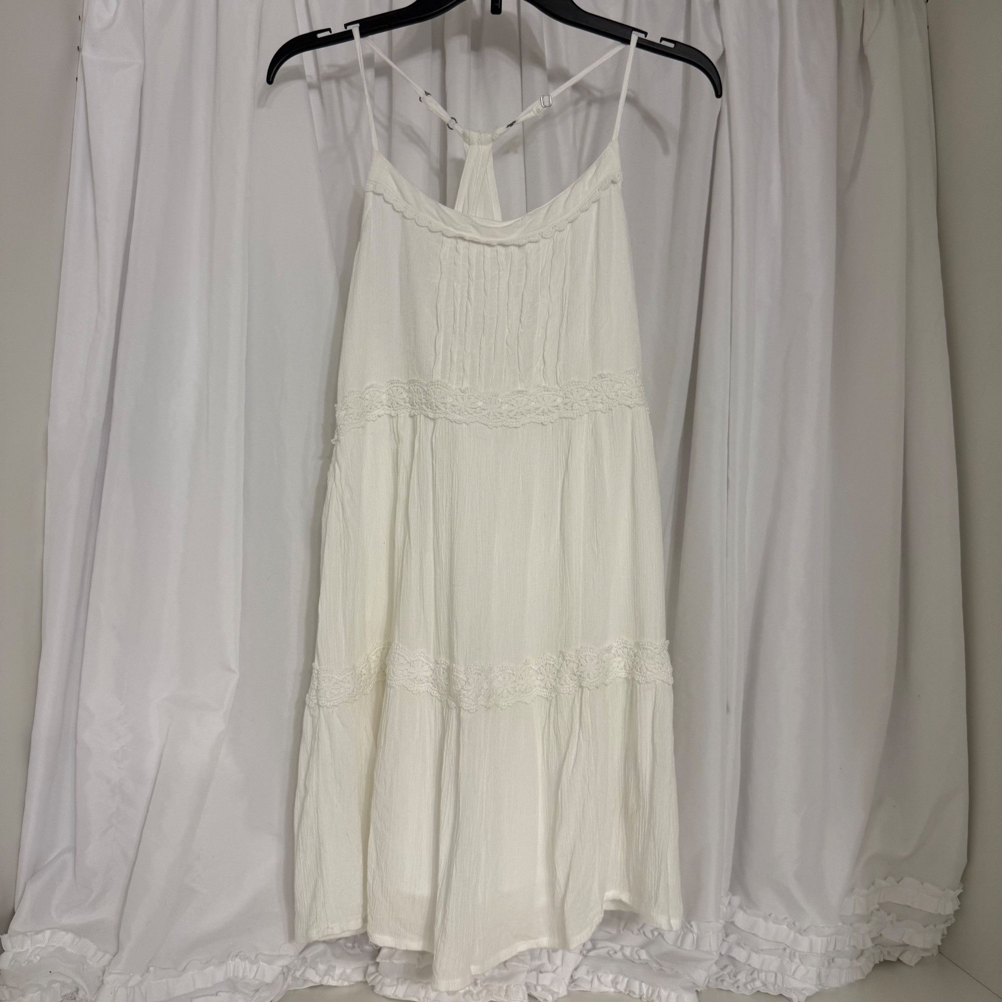 Hollister Hollister Ivory Spaghetti Strap Sleeveless Tiered Mini Dress Size S / US 4 / IT 40 - 1 Thumbnail