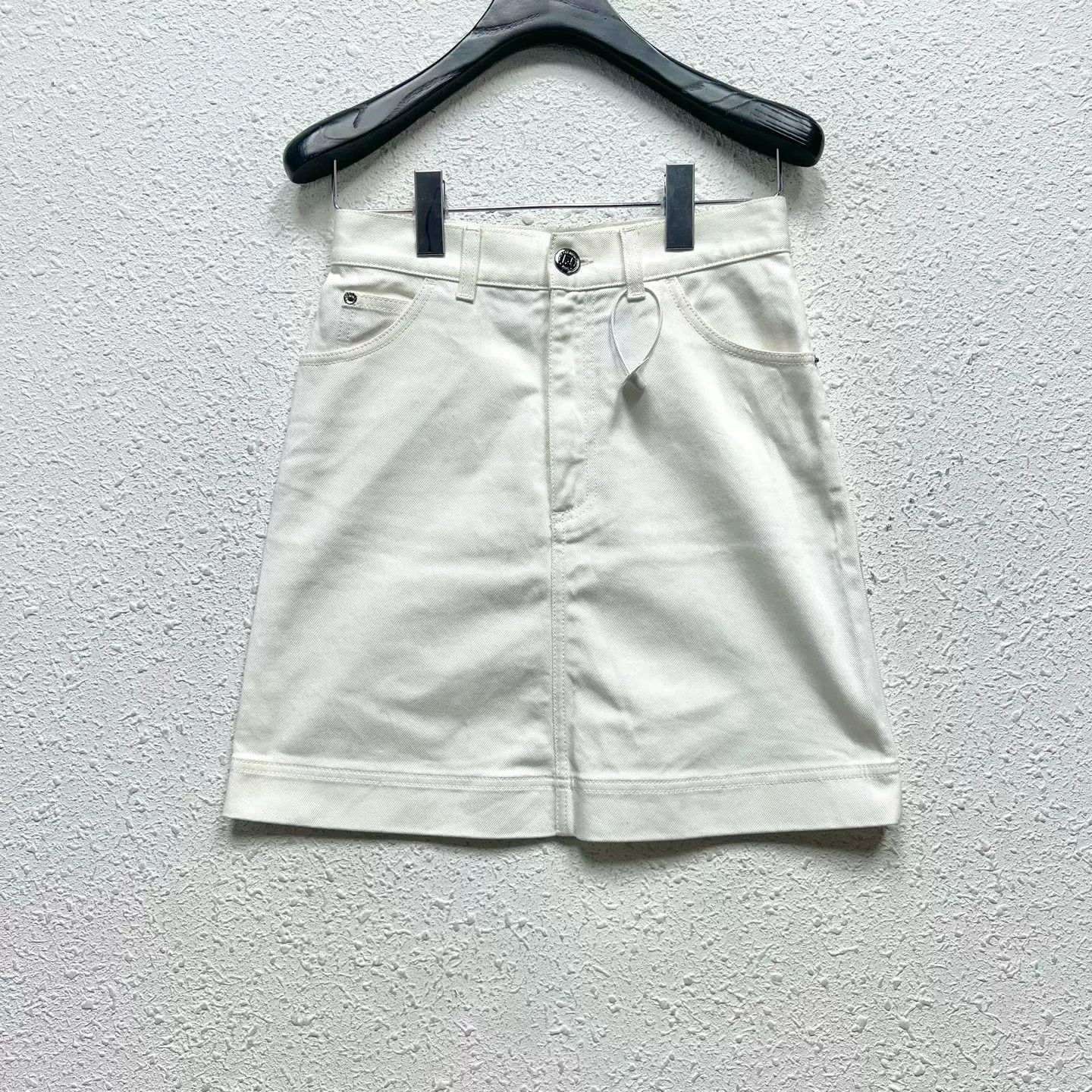 Fendi FENDI White A-line High-Waisted Skirt Size 38" / US 16 / IT 52 - 1 Thumbnail