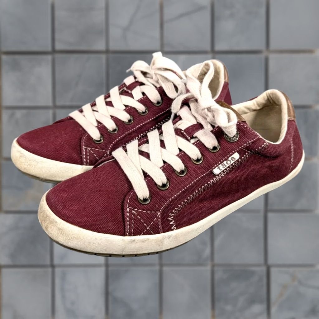 Taos Taos Womens Sneaker Size 9 Burgandy Star Casual Canvas STA-13834 Size US 9 / IT 39 - 1 Thumbnail