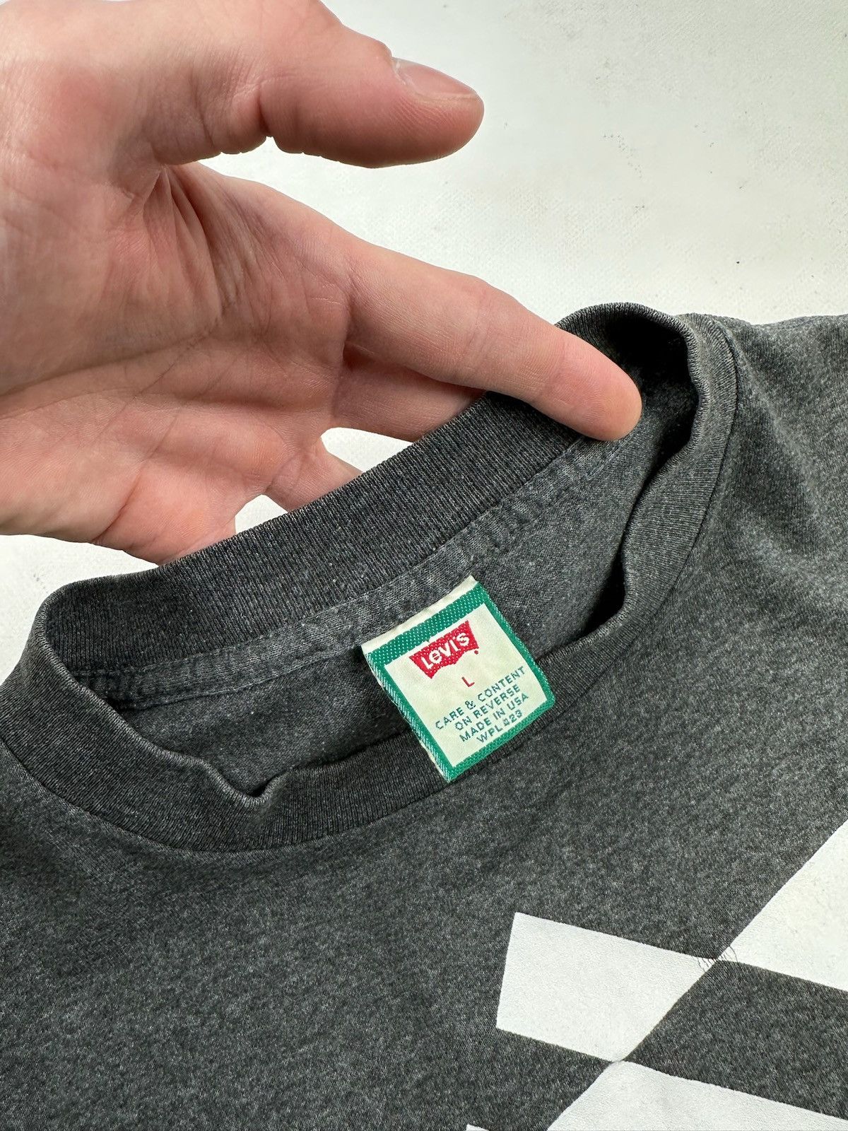 Levi's × Vintage Vintage 1993 Levis tShirt real 501 tee Size US L / EU 52-54 / 3 - 3 Thumbnail