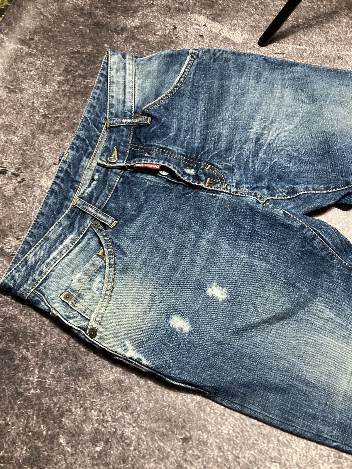 Dsquared2 Dsquared2 Unisex Jeans Size 46 US 30 Distressed Blue Denim Size 30" / US 8 / IT 44 - 4 Thumbnail