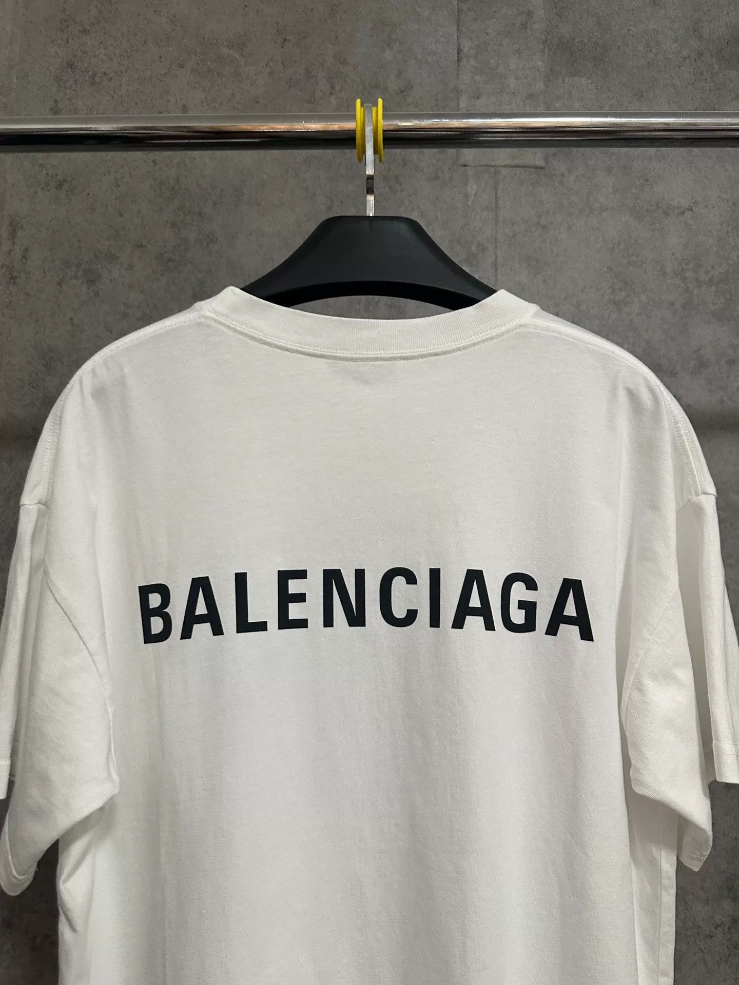 Balenciaga Balenciaga Short-Sleeve Logo Print T-Shirt Size US M / EU 48-50 / 2 - 5 Thumbnail