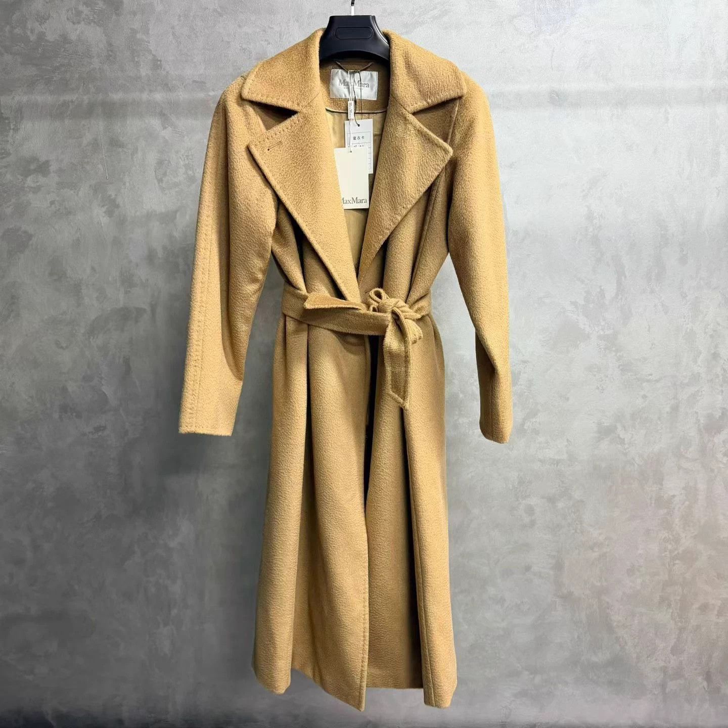 Max Mara Max Mara Camel Lapel Longsleeve Waist MidL Coat 36 Size XS / US 0-2 / IT 36-38 - 1 Thumbnail