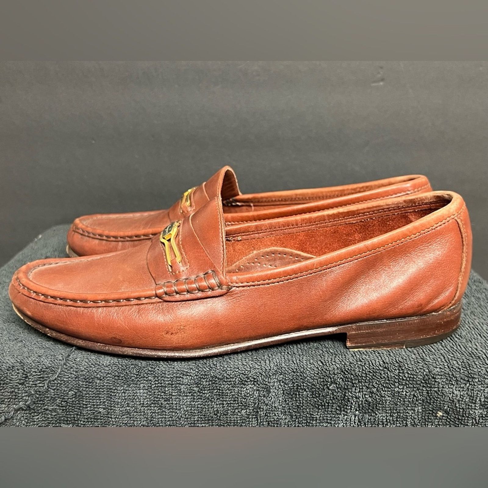 Salvatore Ferragamo Salvatore Ferragamo Silver Gold Gancini Bit loafers 8.5 D Size US 8.5 / EU 41-42 - 2 Thumbnail