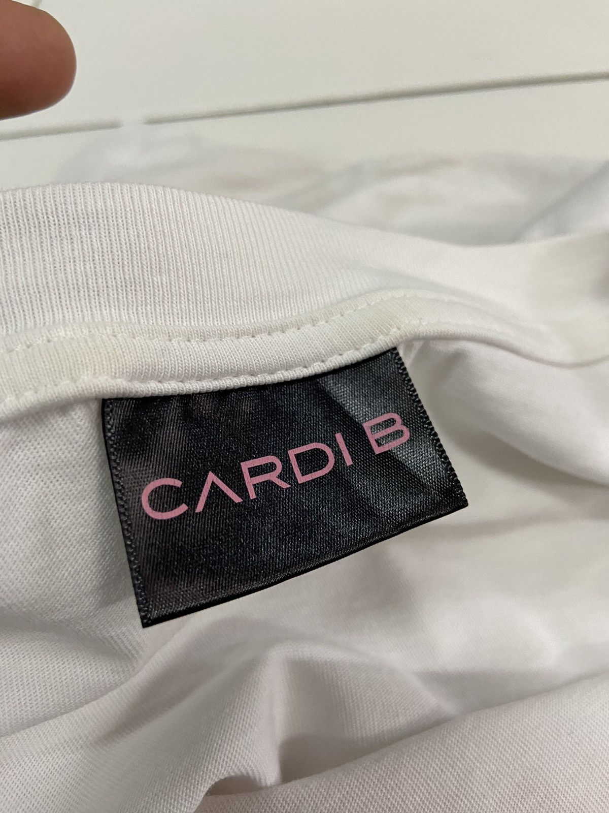 Band Tees CARDI B INVASION OF PRIVACY TEE SHIRT Size US XL / EU 56 / 4 - 7 Thumbnail