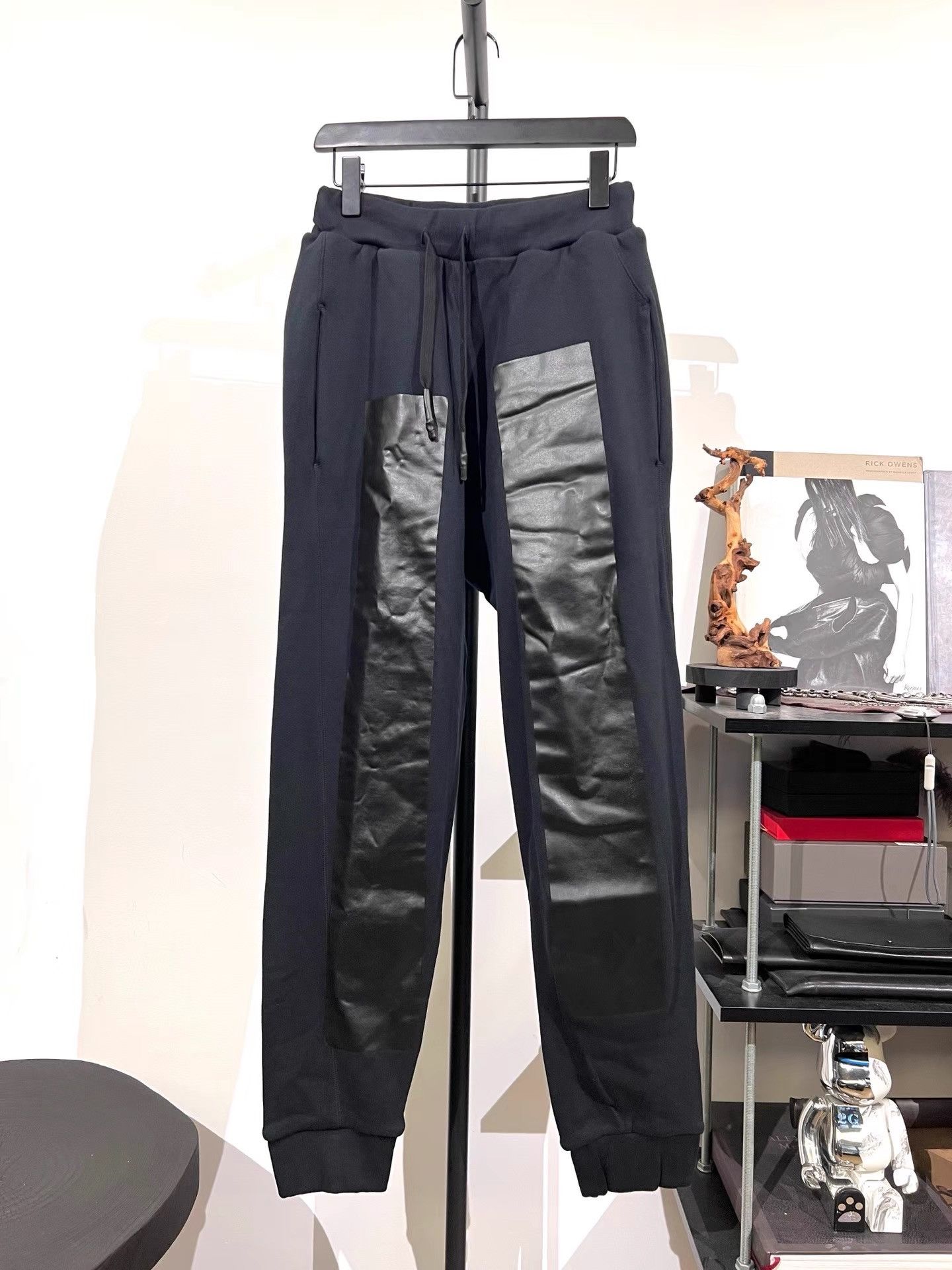 11 By Boris Bidjan Saberi 11by BBS P3 Print Cotton Joggers K35 Size US 29 - 1 Thumbnail