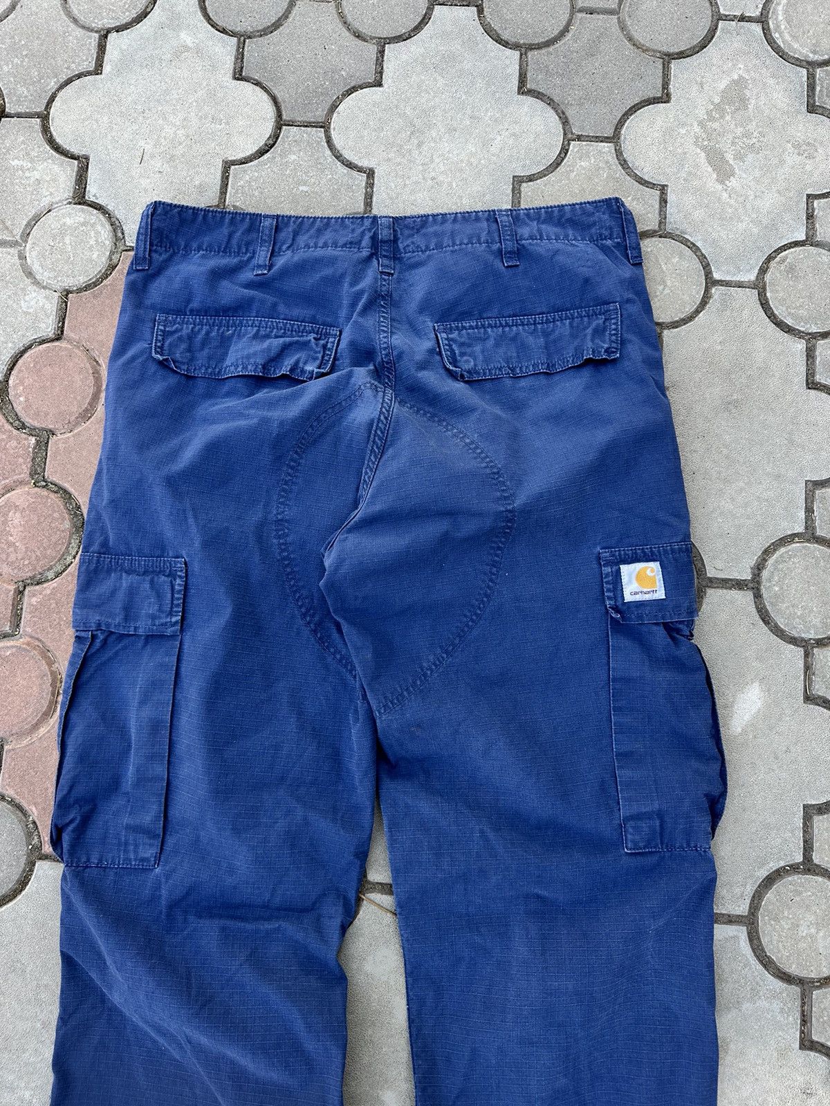 Carhartt × Carhartt Wip × Vintage Vintage Carhartt Wip Regular Cargo Pants Y2K Size US 34 / EU 50 - 2 Thumbnail