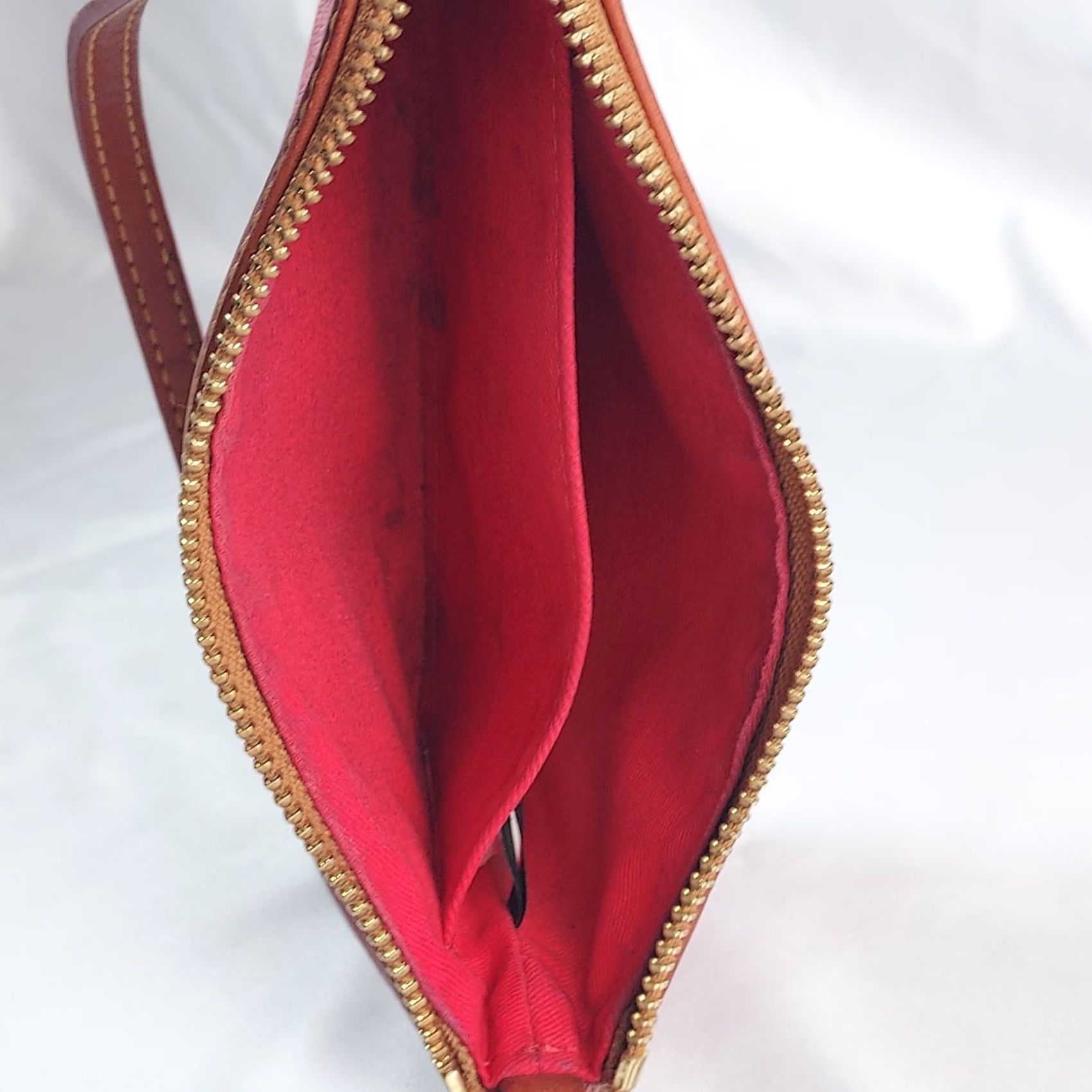 Dooney & Bourke Dooney & Bourke St Louis Cardinals MLB Wristlet Red Leather Logo Purse Clutch Women Small Pebble Grain Zip Wrist Strap Cardboard not included Size ONE SIZE - 5 Thumbnail