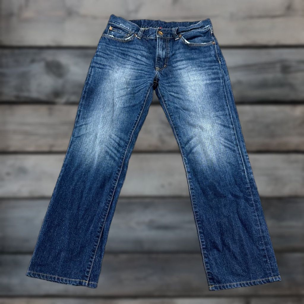 Uniqlo Uniqlo Jeans Men 33x29 Blue Denim Straight Regular Fit Dark Wash City USA Style Thread: Denim - Jeans - Uniqlo - Men - 33x29 Size US 33 - 1 Thumbnail