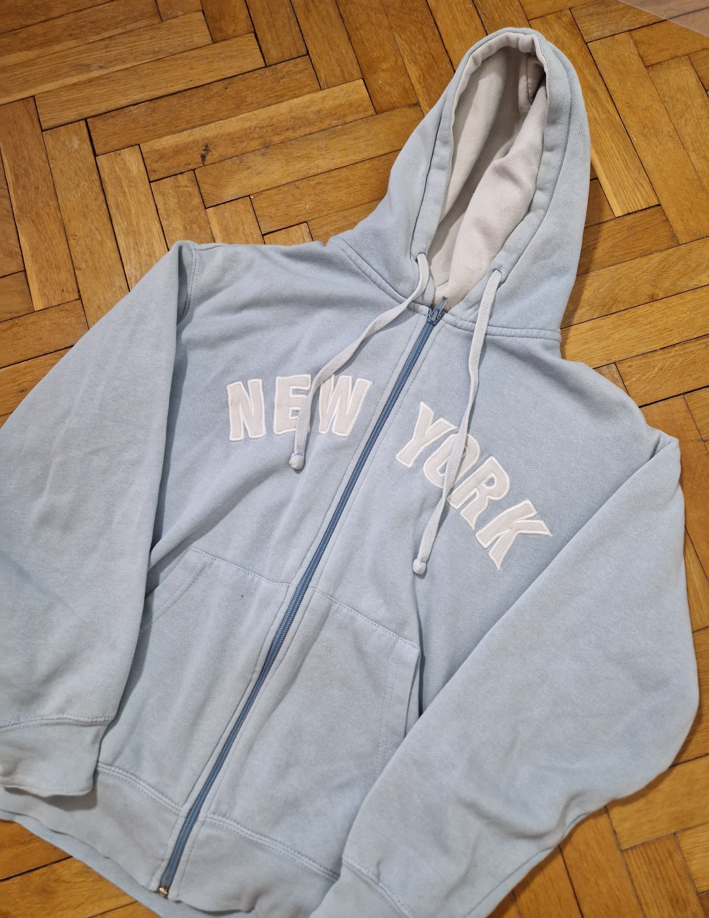 Vintage vintage boxy baby blue New York y2k hoodie Size US L / EU 52-54 / 3 - 13 Thumbnail