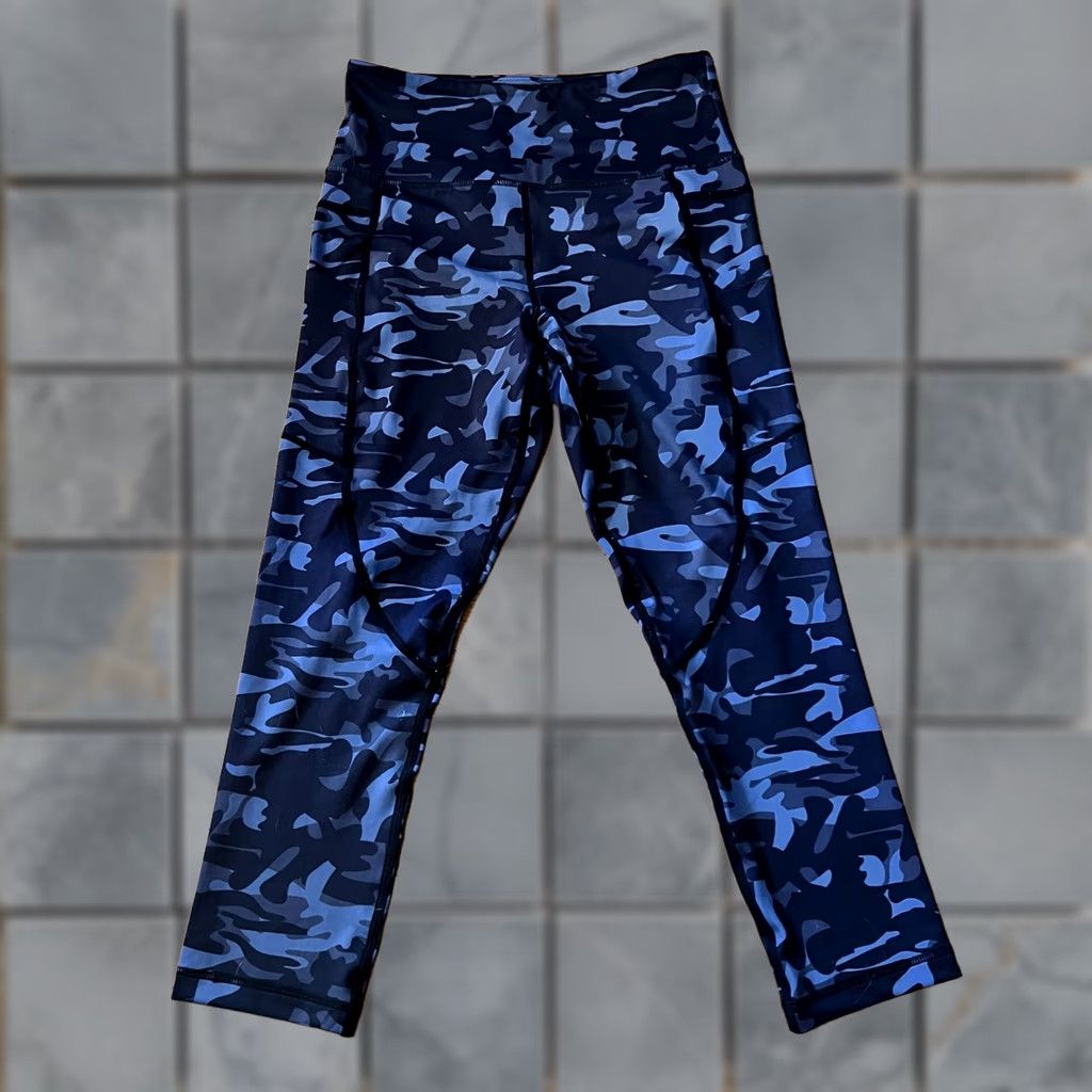 Vintage Zyia Leggings Womens 4 Cropped Pocket Camouflage Gray Black Pants Stylish Activewear - Women 4 XL? Size 27" / US 4 / IT 40 - 1 Thumbnail