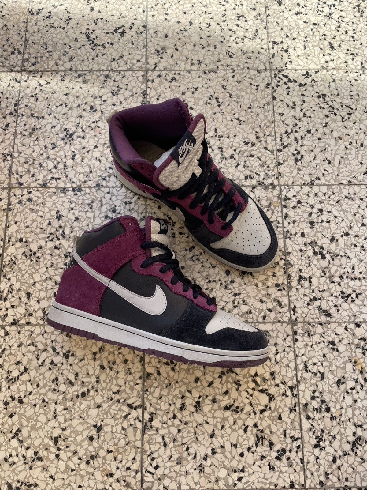 Nike SB Rare Nike Dunk SB unhavens gate dark obsidian platinum 7.5 Size US 7.5 / EU 40-41 - 1 Thumbnail