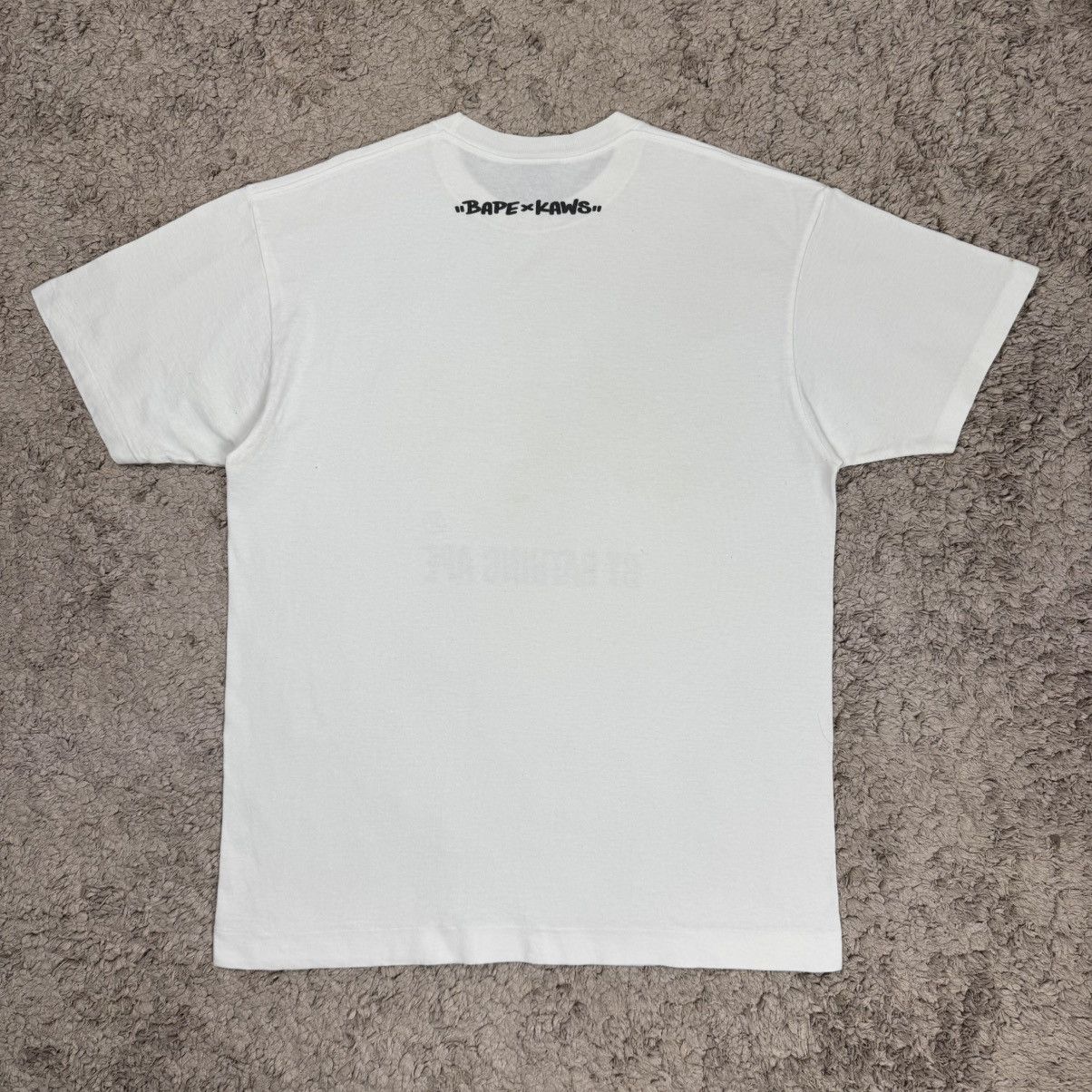 Bape × Kaws Vintage Bape X Kaws Rare Design T-shirt Size US L / EU 52-54 / 3 - 2 Thumbnail