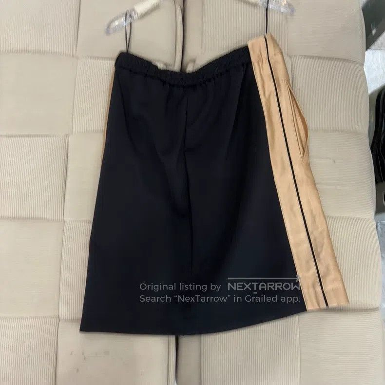 Louis Vuitton Side logo sporty casual skirt