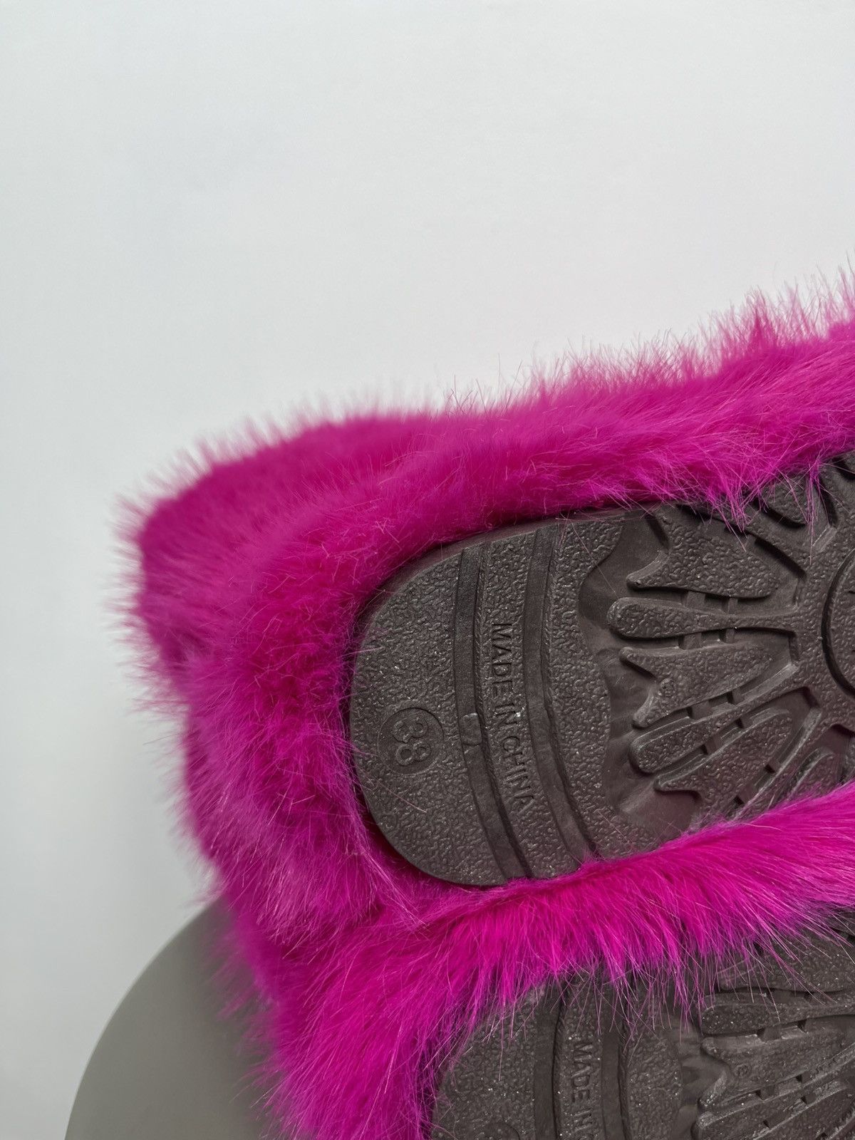 Other Y2K Faux Fur Slippers Pink Avant Garde EU 38 US 7 Size US 7 / IT 37 - 8 Thumbnail