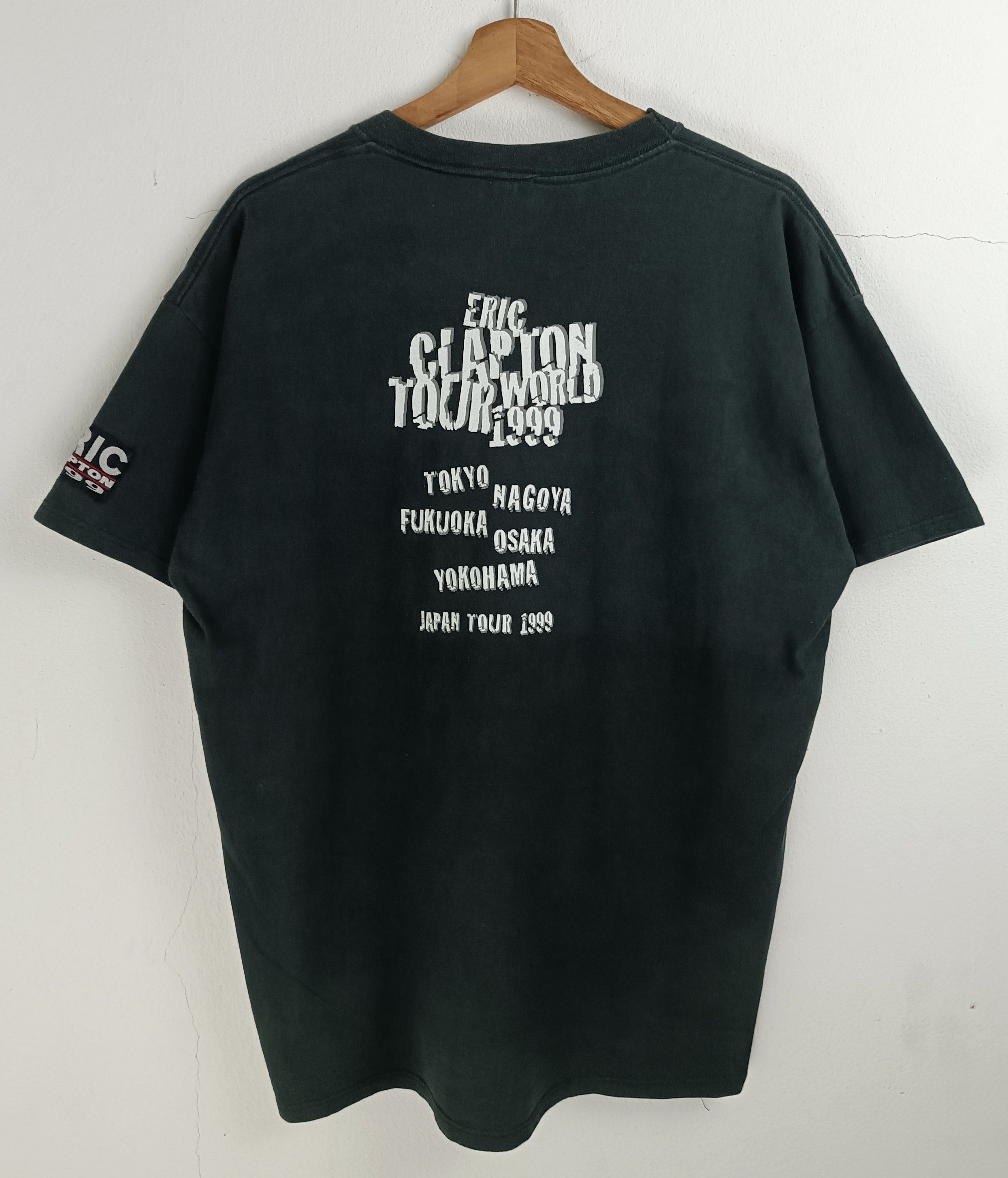 Band Tees VINTAGE 90'S ERIC CLAPTON JAPAN TOUR VERY RARE ROCK BEATLES Size US L / EU 52-54 / 3 - 4 Thumbnail