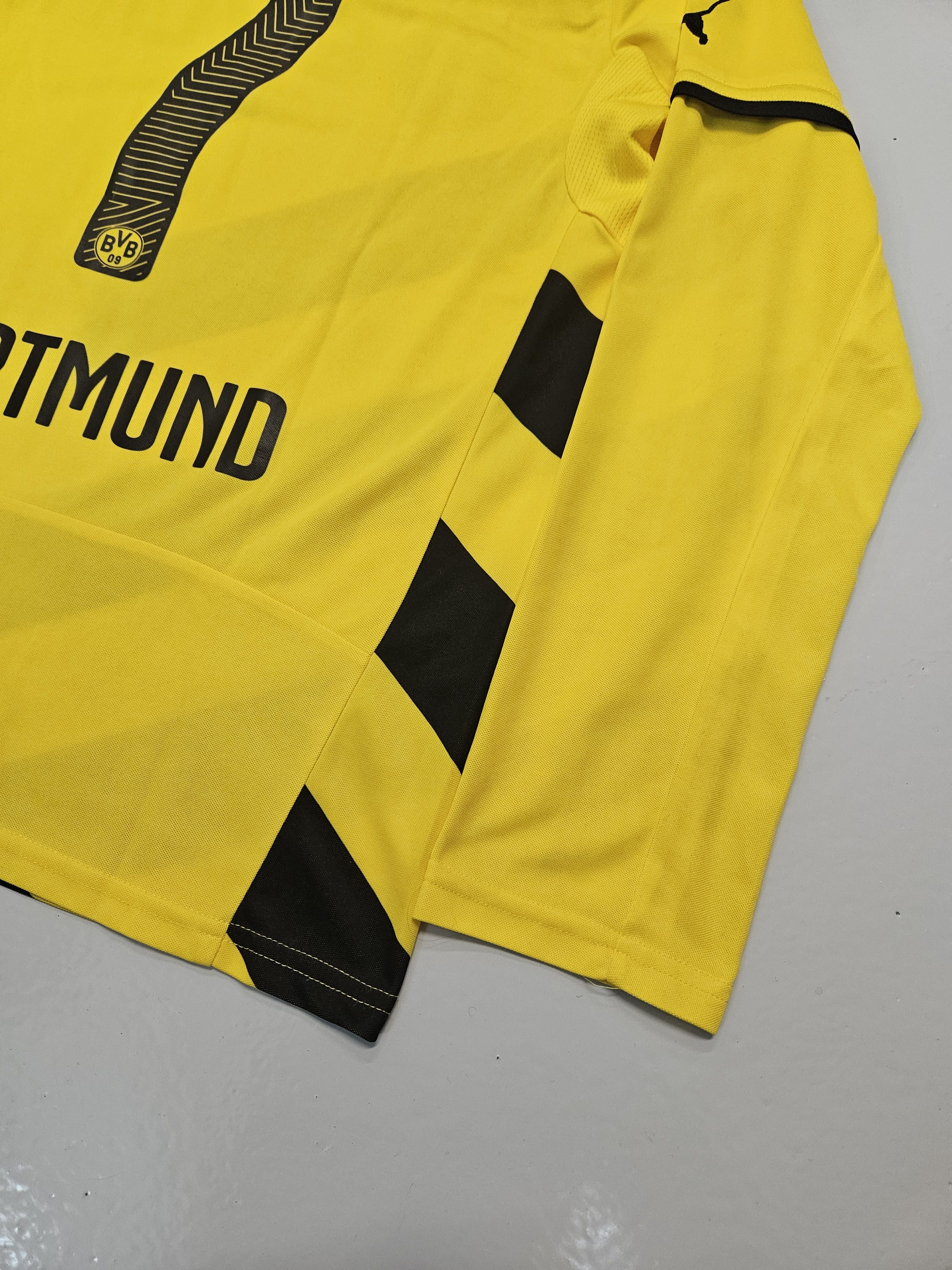 Puma Borussia Dortmund 2014 jersey longsleeve #7 Shinji Kagawa Size US M / EU 48-50 / 2 - 11 Thumbnail