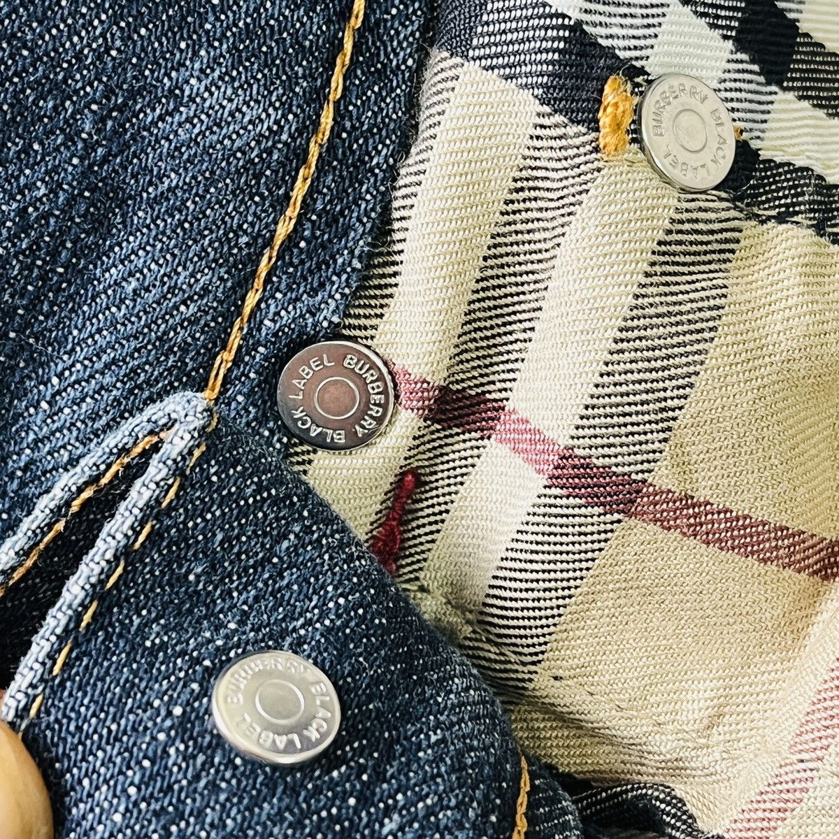 Black Label × Burberry × Vintage Burberry Black Label Distressed Denim Jeans Size US 34 / EU 50 - 20 Thumbnail