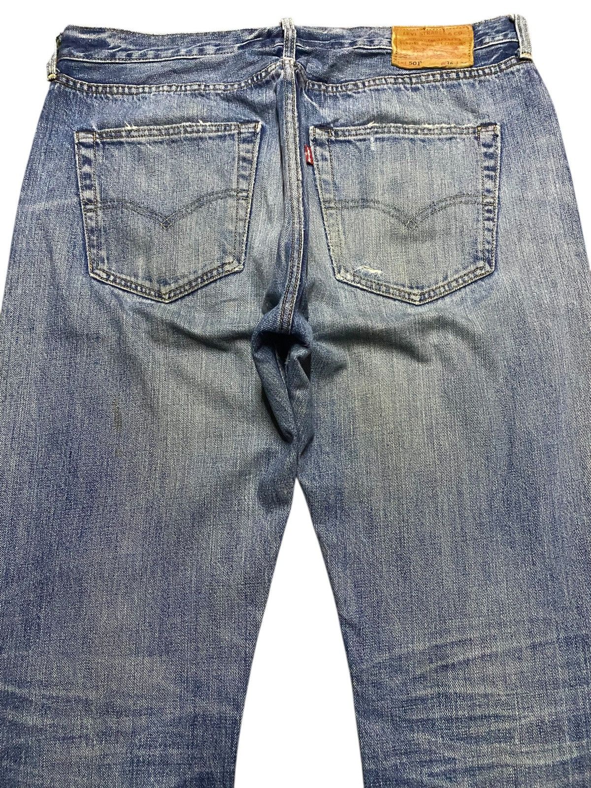 Levi's Vintage Levis 501 Big E Faded Wash Distressed Loose Jeans Size US 37 - 4 Thumbnail
