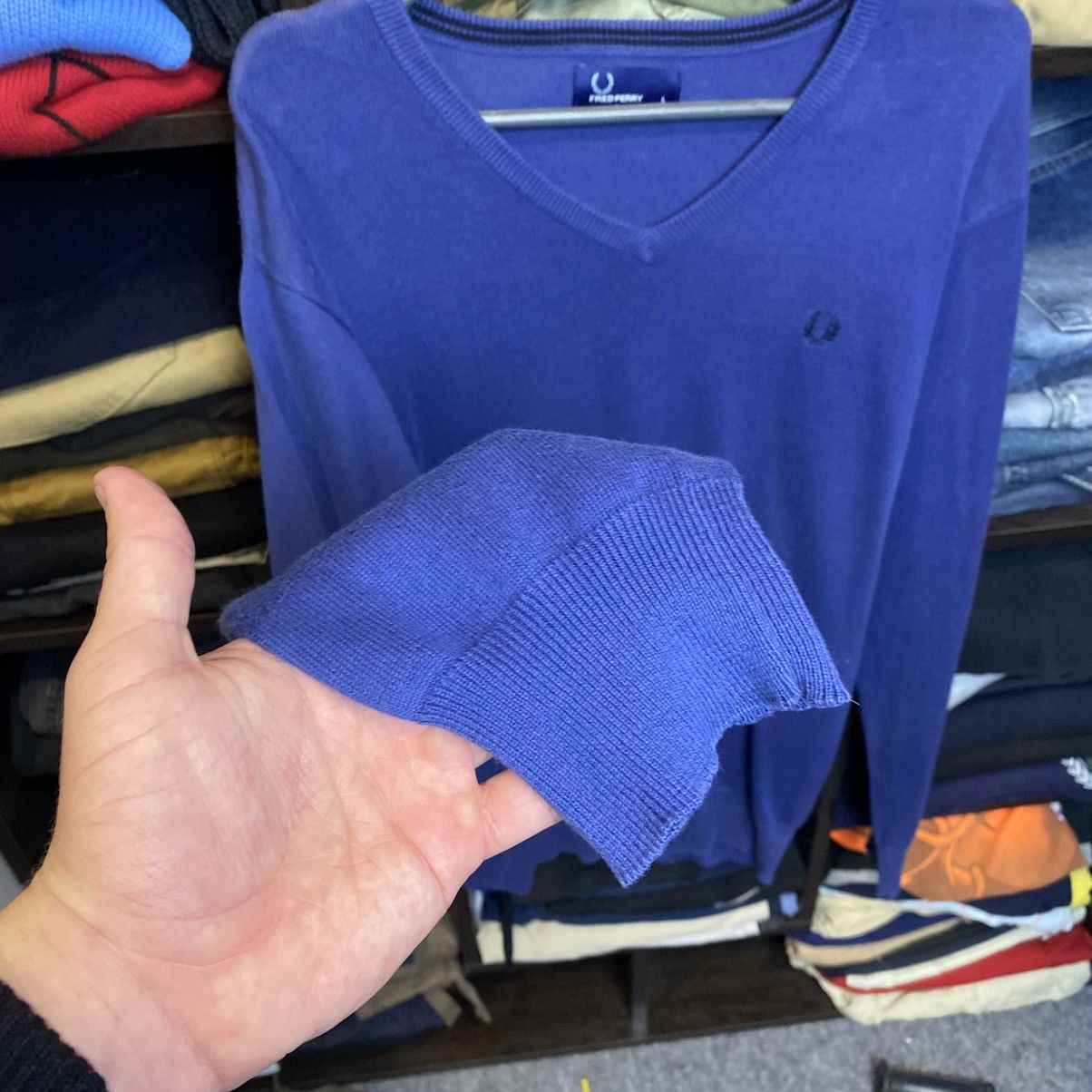 Fred Perry Vintage Fred Perry small logo basic 90’s y2k sweater size L Size US L / EU 52-54 / 3 - 6 Thumbnail