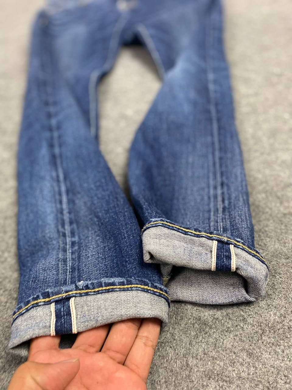 Japanese Brand ships japanese brands selvedge denim slightly distressed Size US 31 - 13 Thumbnail
