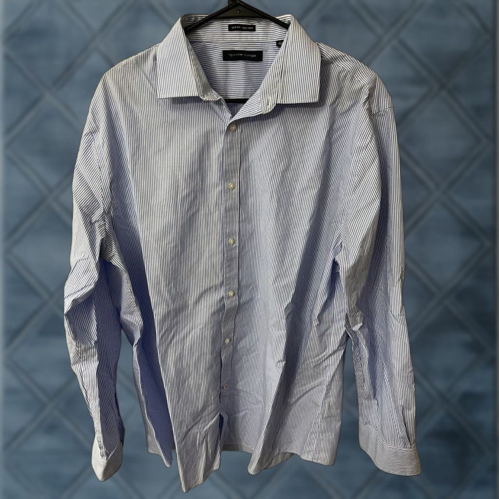 Tommy Hilfiger Tommy Hilfiger Slim Fit Blue Striped Long Sleeve Button-Down Shirt 17.5 Men's Size US XL / EU 56 / 4 - 1 Thumbnail