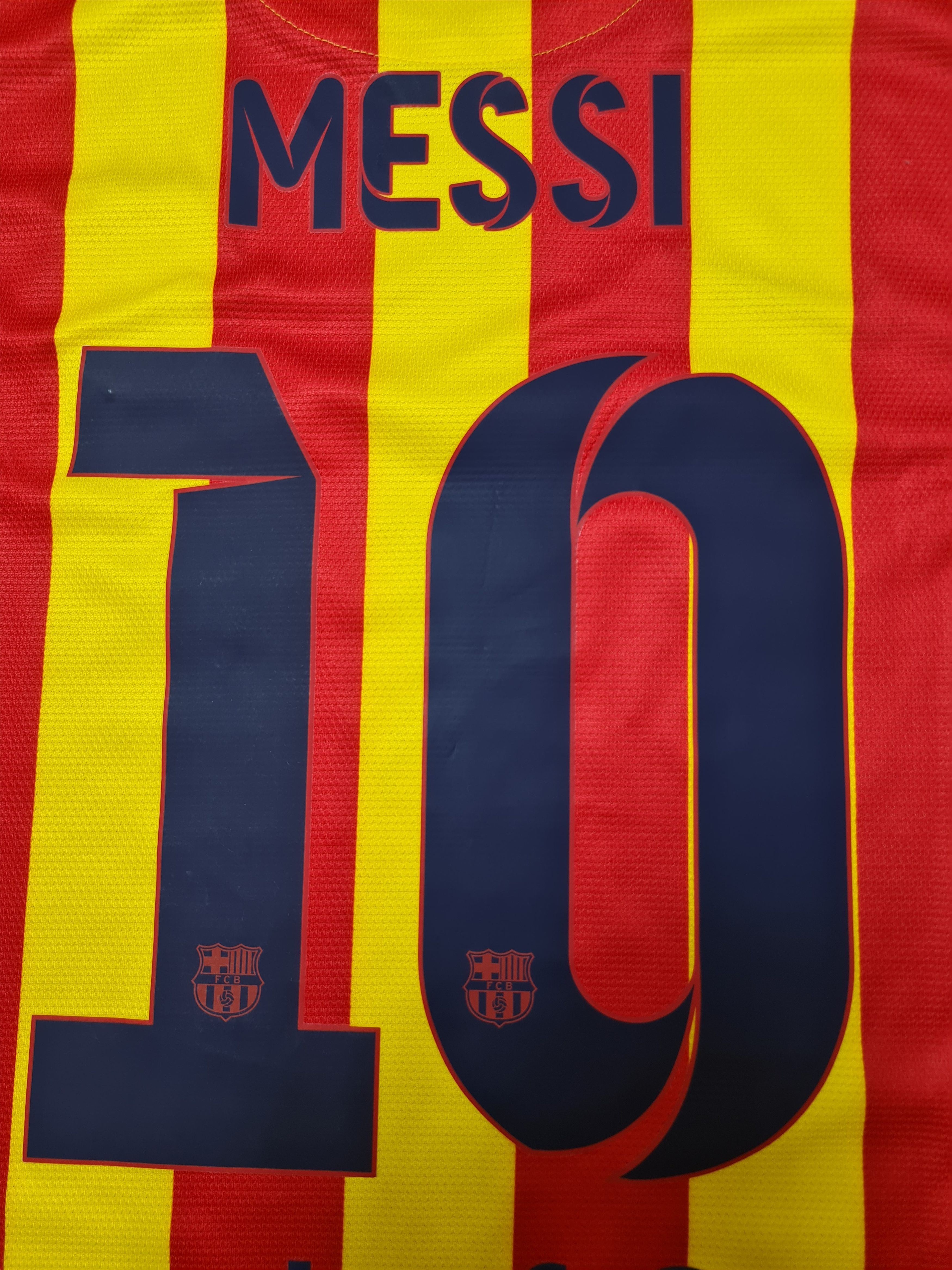 Nike BARCELONA 2013 2014 MESSI NEW AWAY FOOTBALL SOCCER JERSEY Size US L / EU 52-54 / 3 - 4 Thumbnail