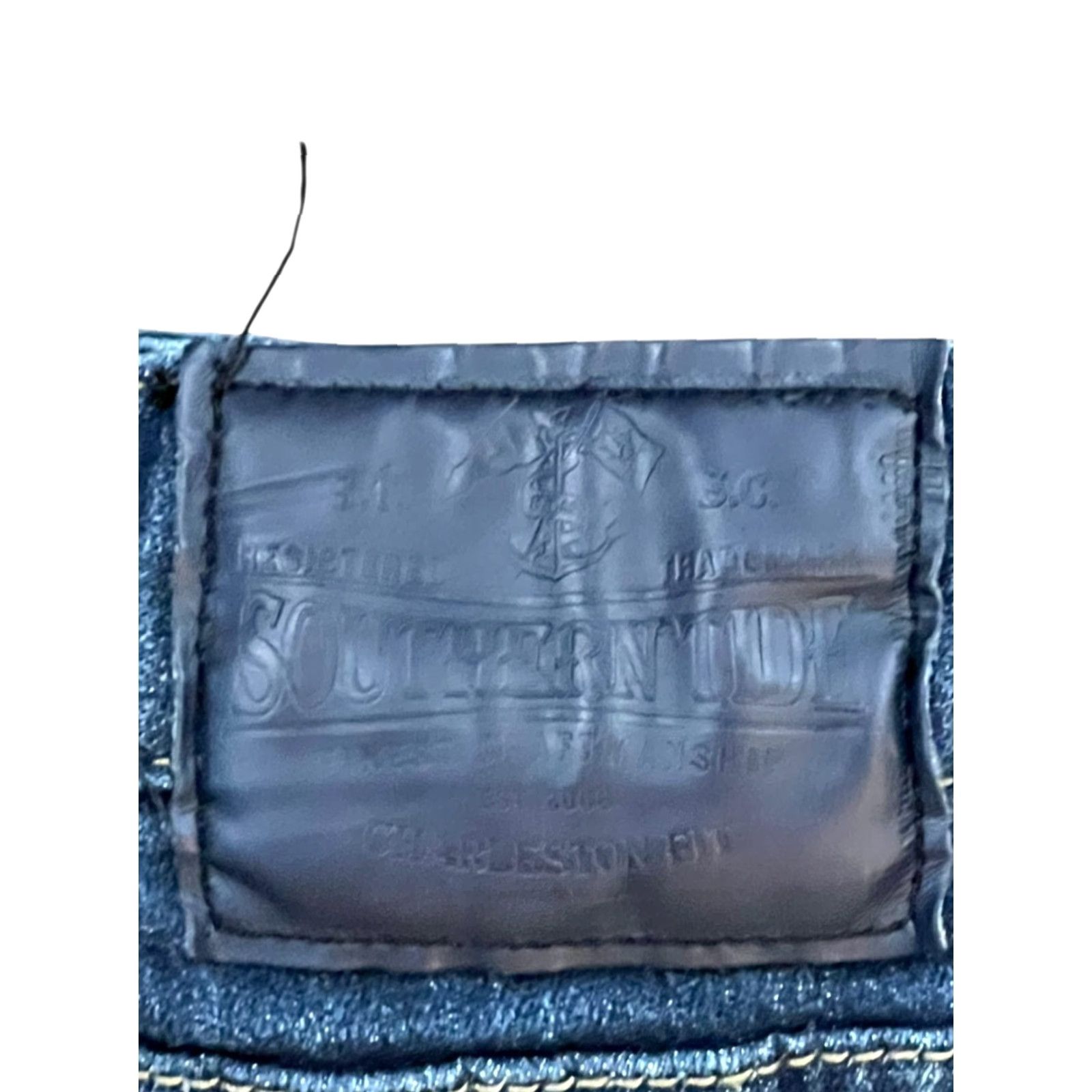 Southern Tide Southern Tide Jeans Charleston Fit Dark Wash Denim 40x32 Mens Jeans 5-Pocket Design Blue Denim Straight City Style 40 Inseam 32 Inseam (READ) Size US 40 / EU 56 - 4 Thumbnail