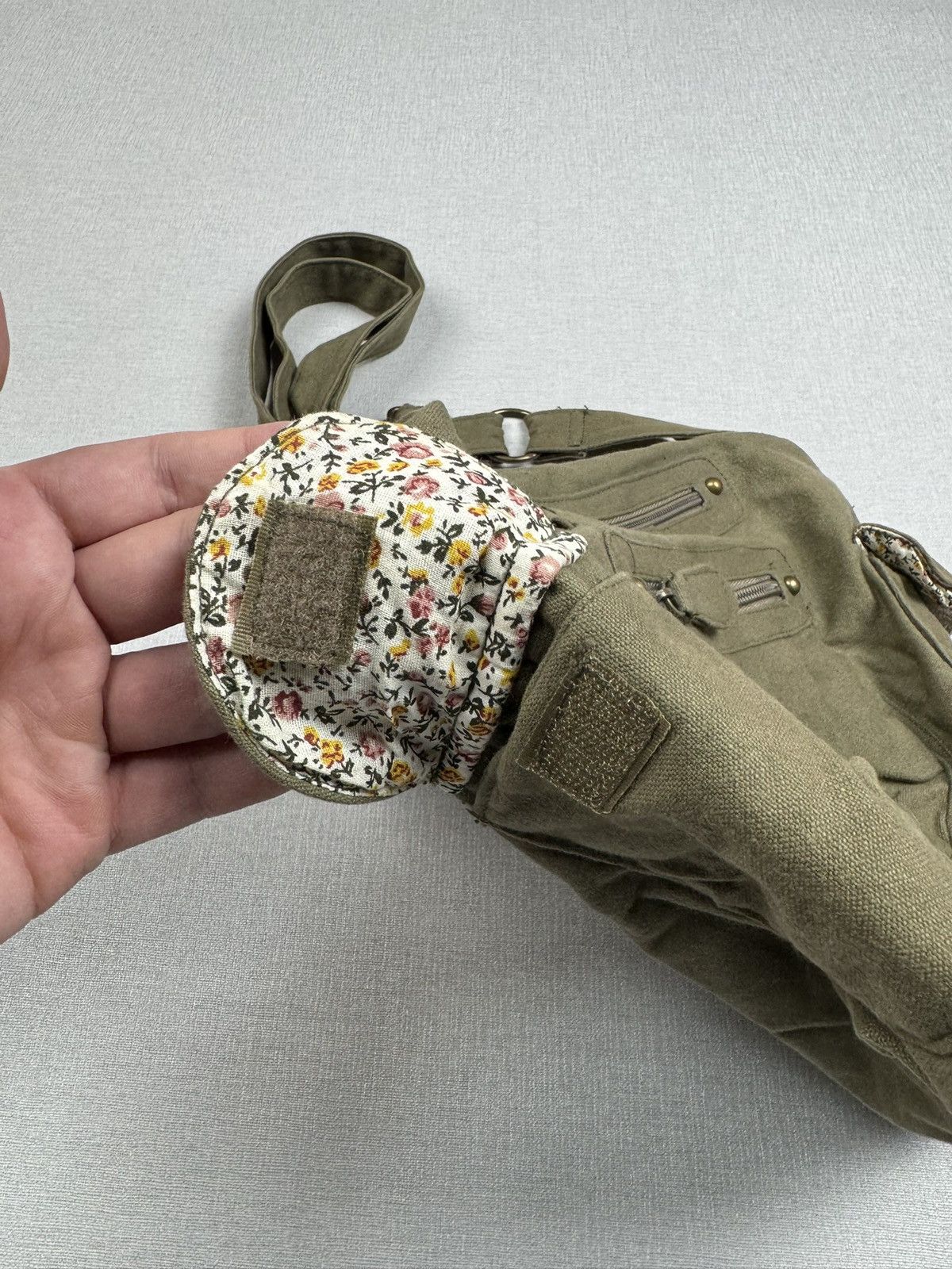 Vintage Vintage George Khaki Y2K Bag Size ONE SIZE - 2 Thumbnail