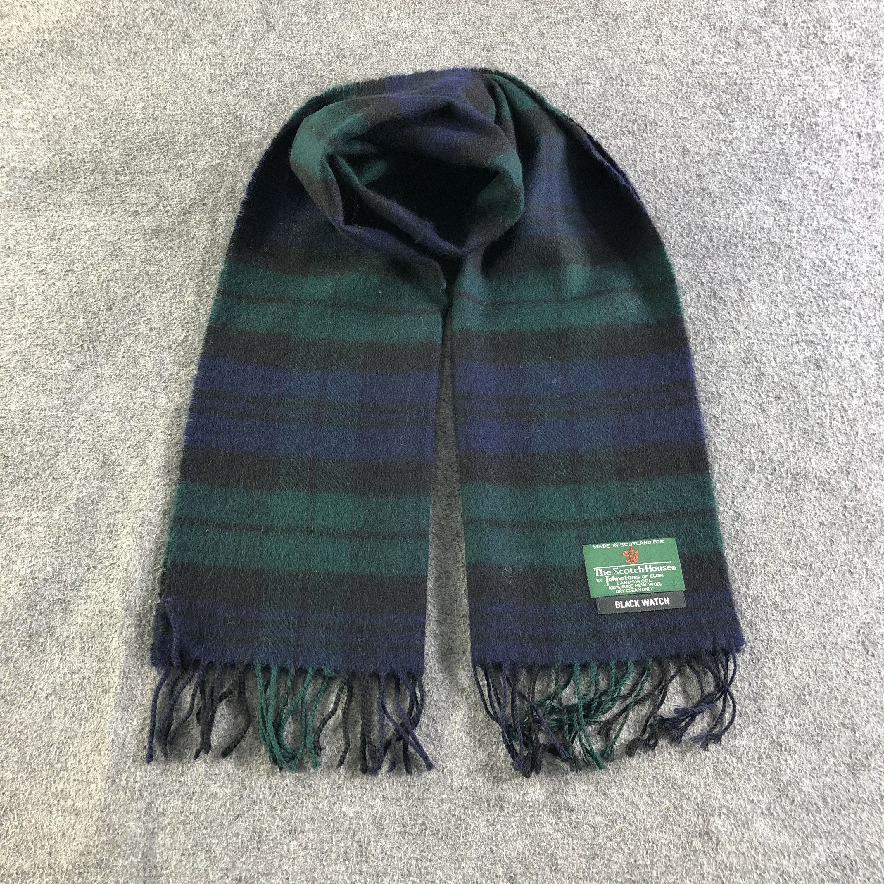 Johnstons Of Elgin Johnstons Of Elgin Tartan Wool Scarf Muffler V1999 Size ONE SIZE - 1 Thumbnail