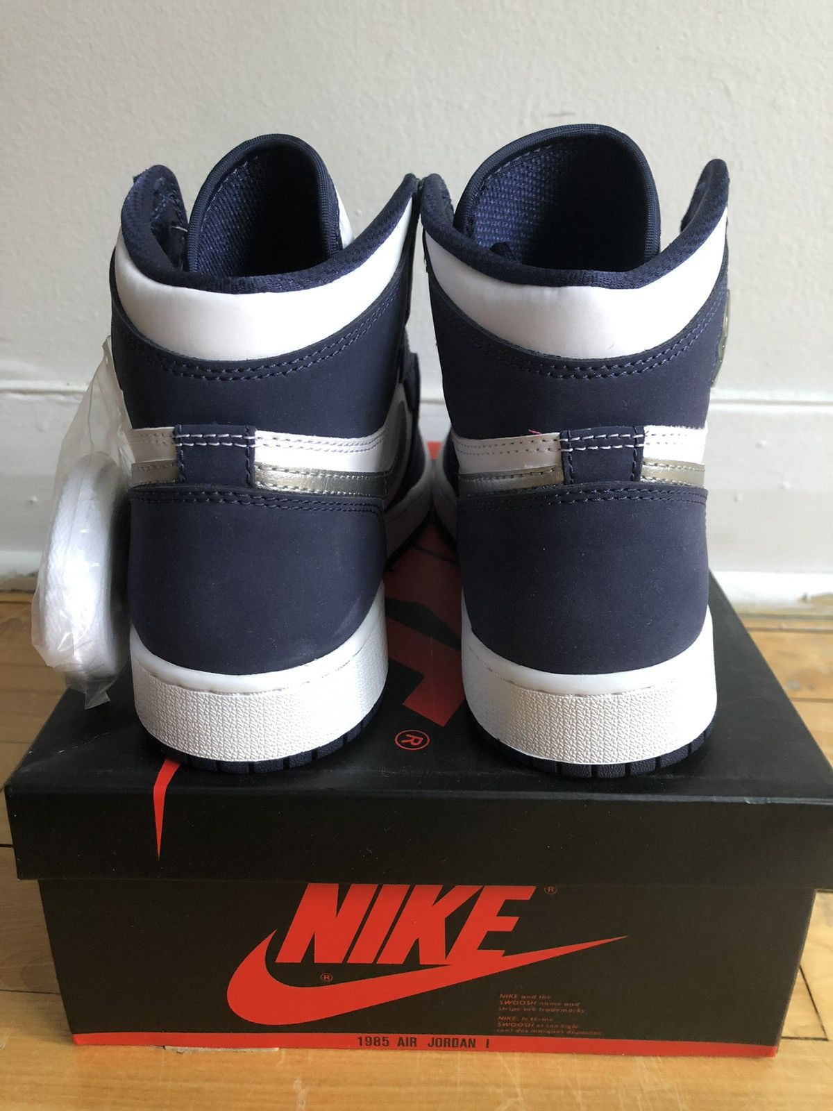 Jordan Brand × Nike JORDAN 1 MIDNIGHT NAVY JOCO GS Size US 7 / IT 37 - 4 Thumbnail