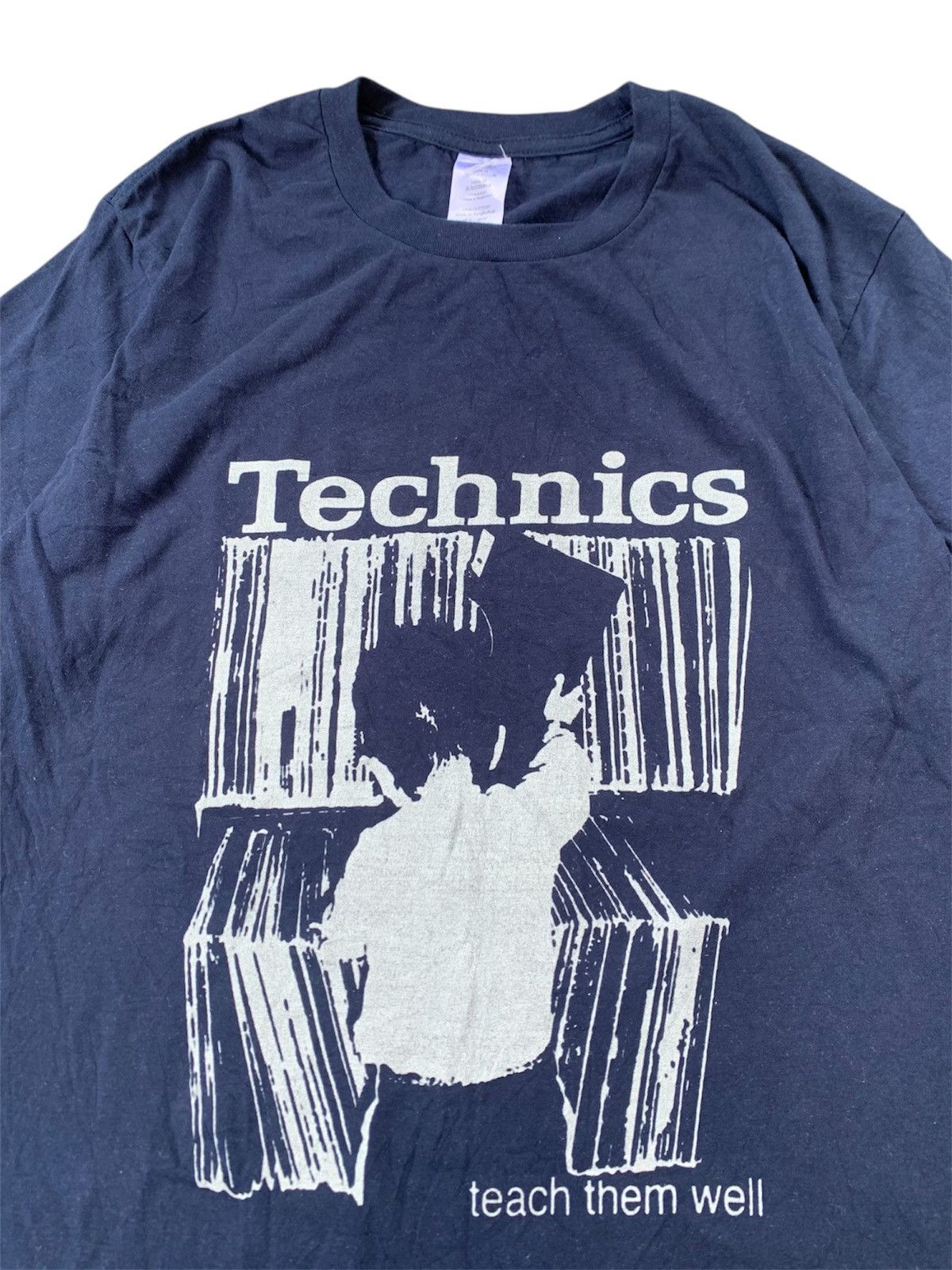Band Tees × Vintage 2000s Vintage Technics Teach Them Well Tee Size US M / EU 48-50 / 2 - 2 Thumbnail