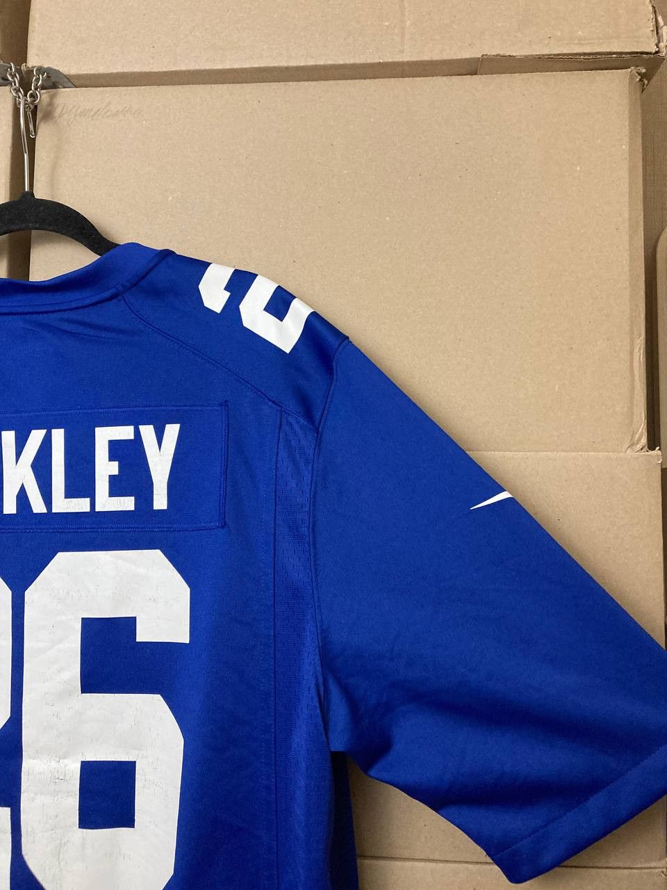 Nike VINTAGE NEW YORK GIANTS BARKLEY #26 NFL FOOTBALL NIKE JERSEY Size US L / EU 52-54 / 3 - 5 Thumbnail