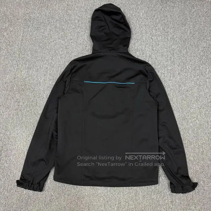 Prada Prada Black Polyester Men's Jacket with Hood. Size US XS / EU 42 / 0 - 2 Thumbnail